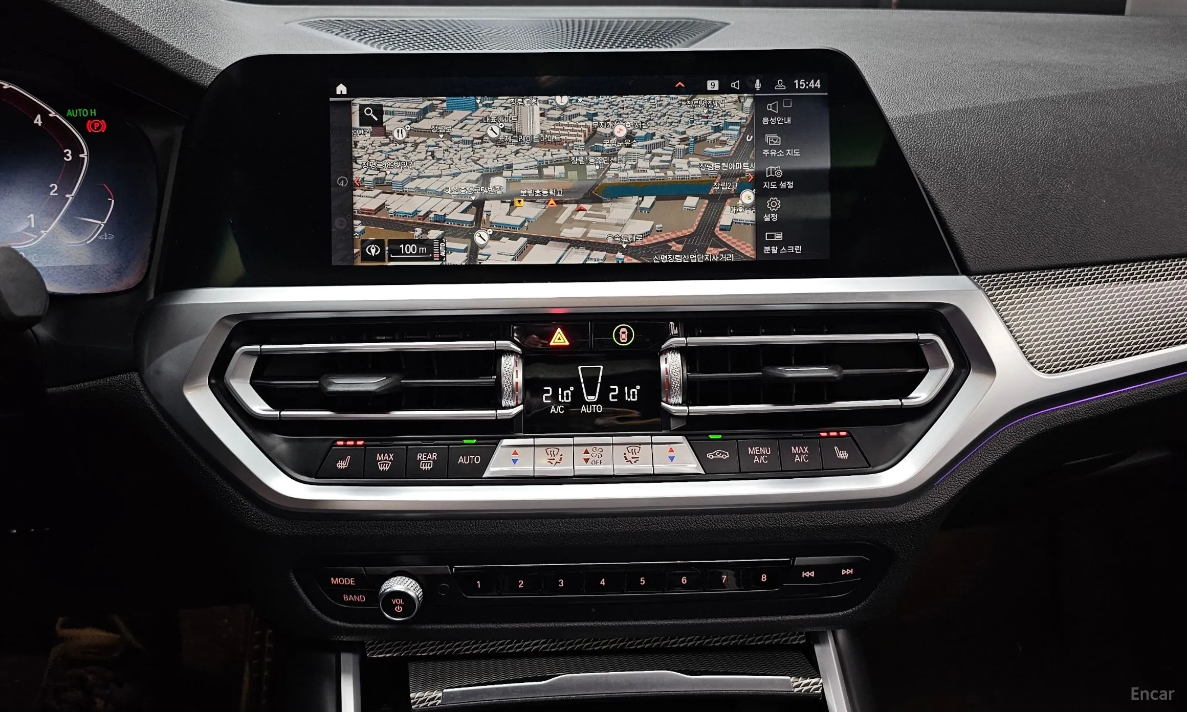 BMW 3 Series (G20) превью 14