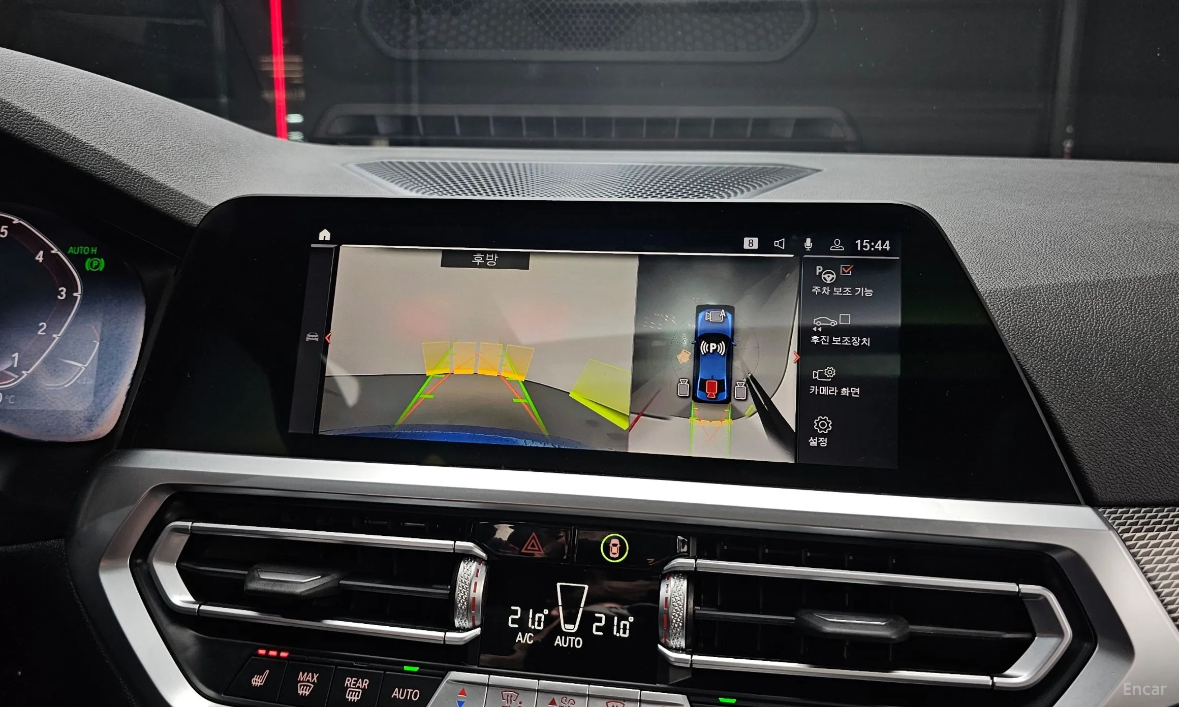 BMW 3 Series (G20) превью 15