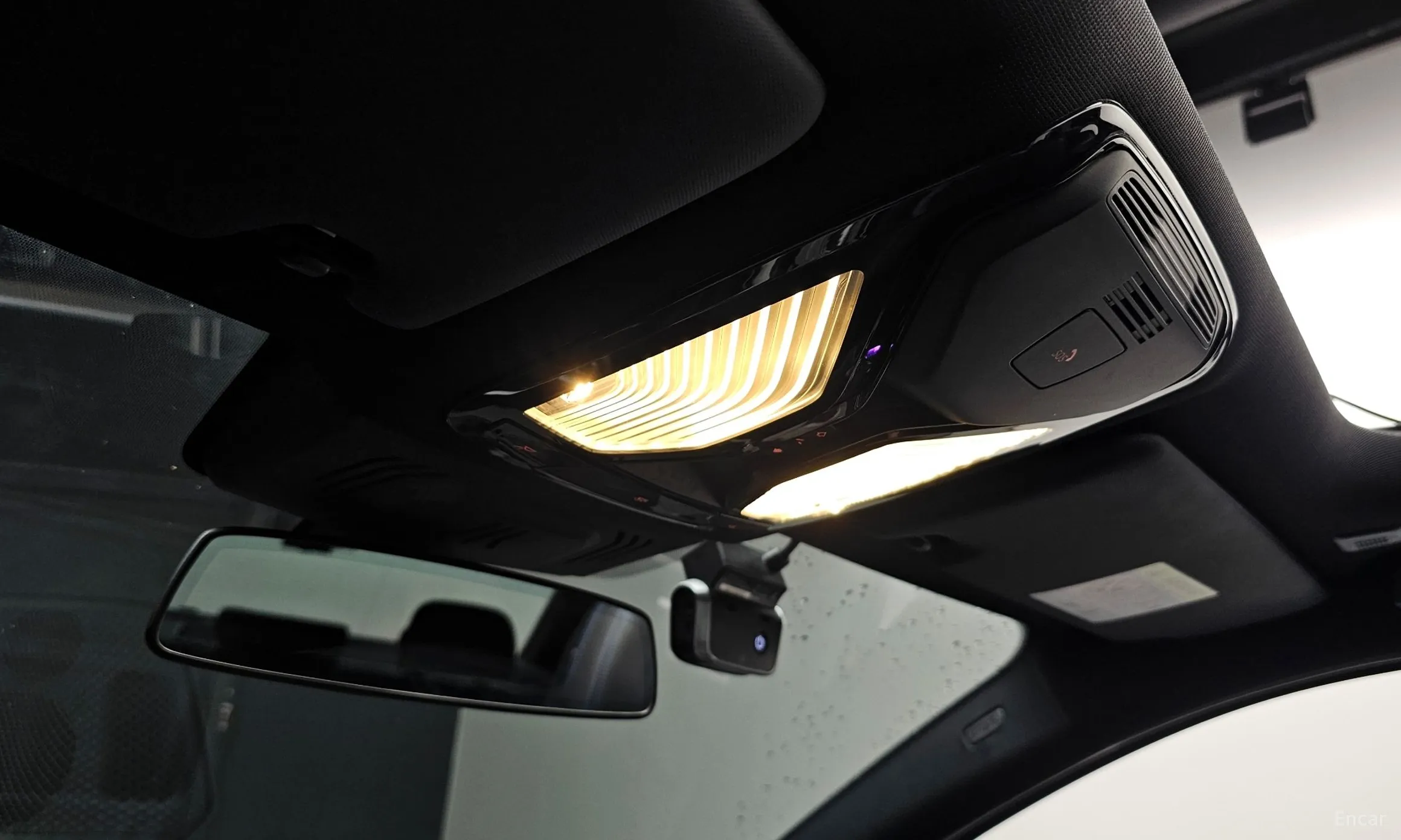 BMW 3 Series (G20) превью 17