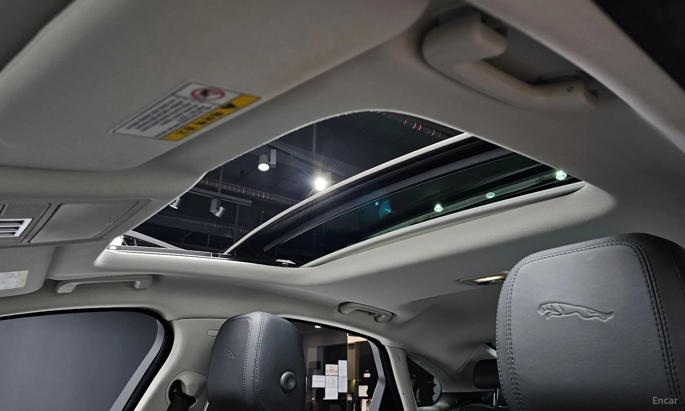 Jaguar XF (x260) превью 16