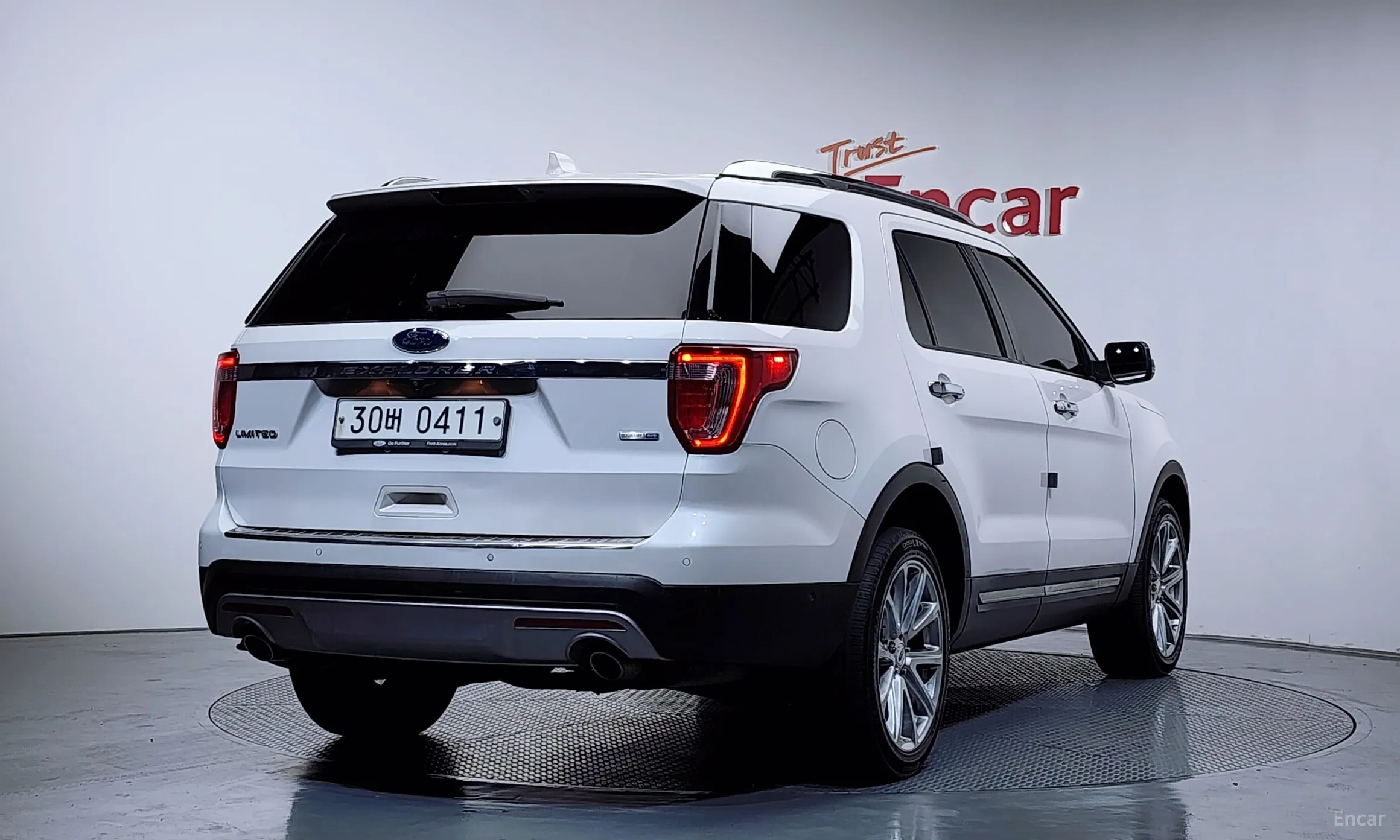 Ford Explorer превью 2