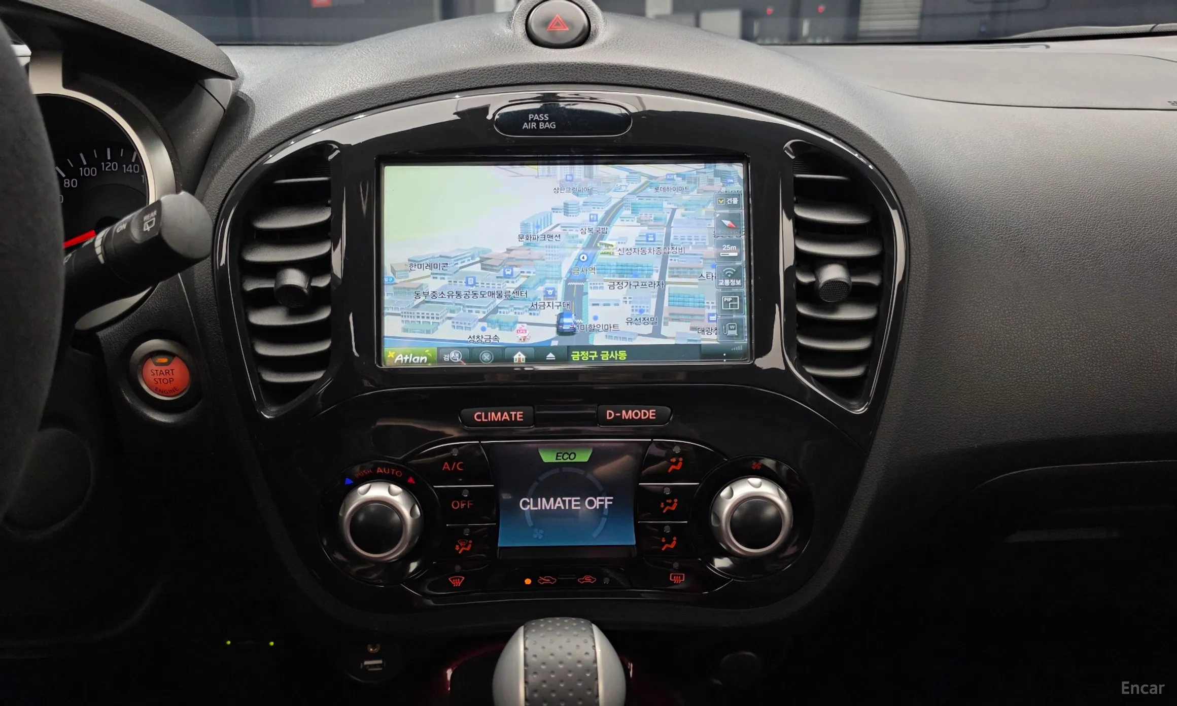 Nissan Juke превью 14