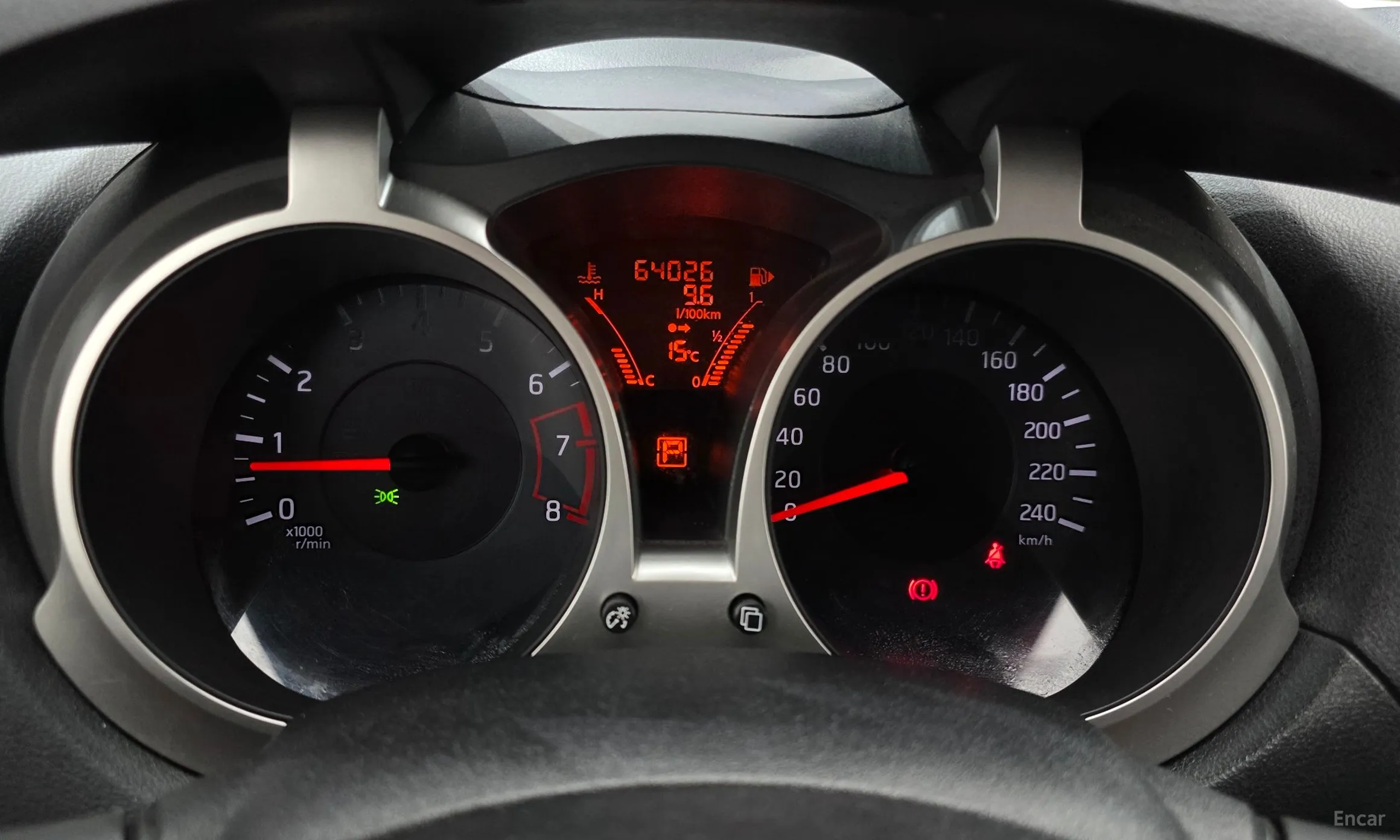 Nissan Juke превью 8