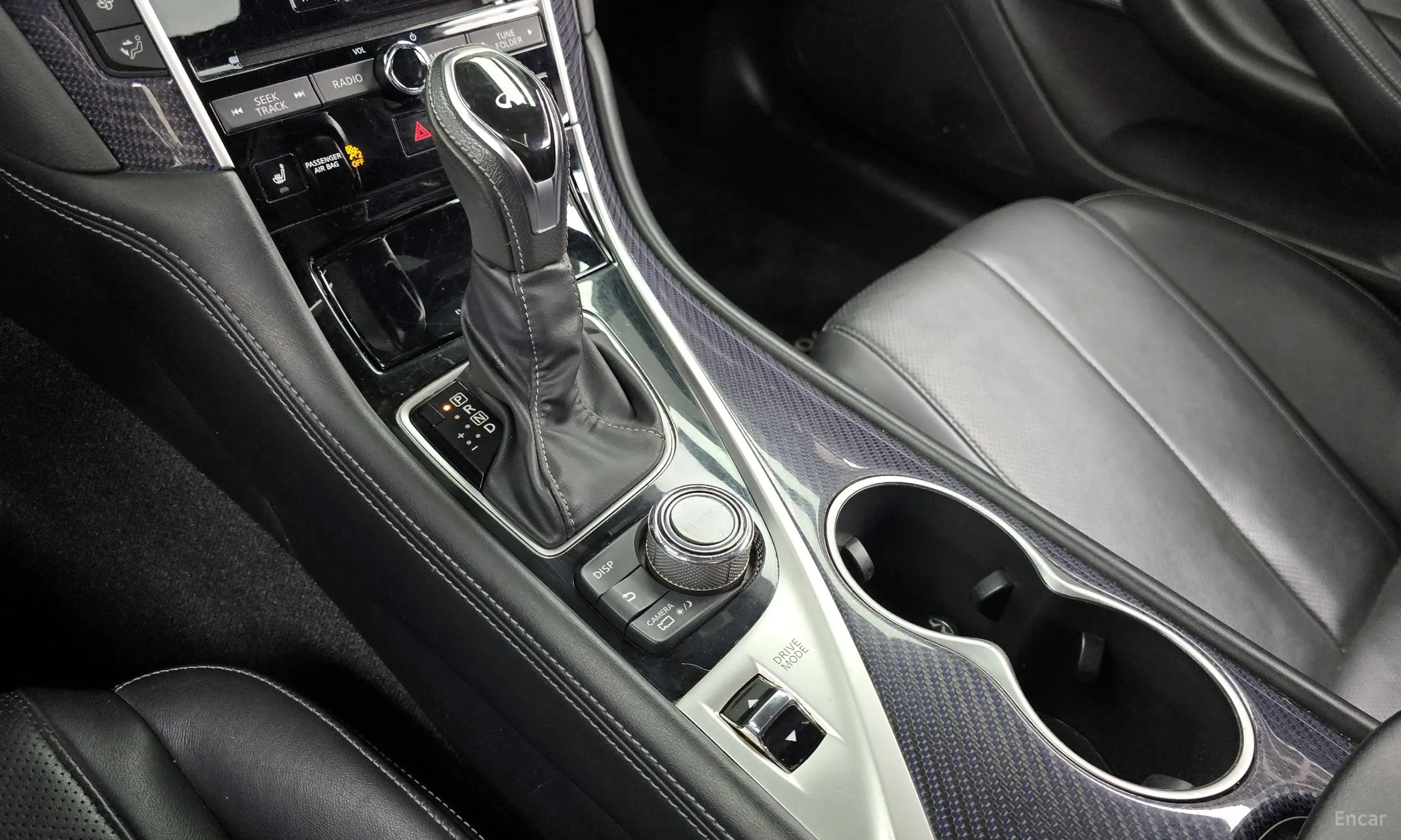 Infiniti Q60 (CV37) превью 9