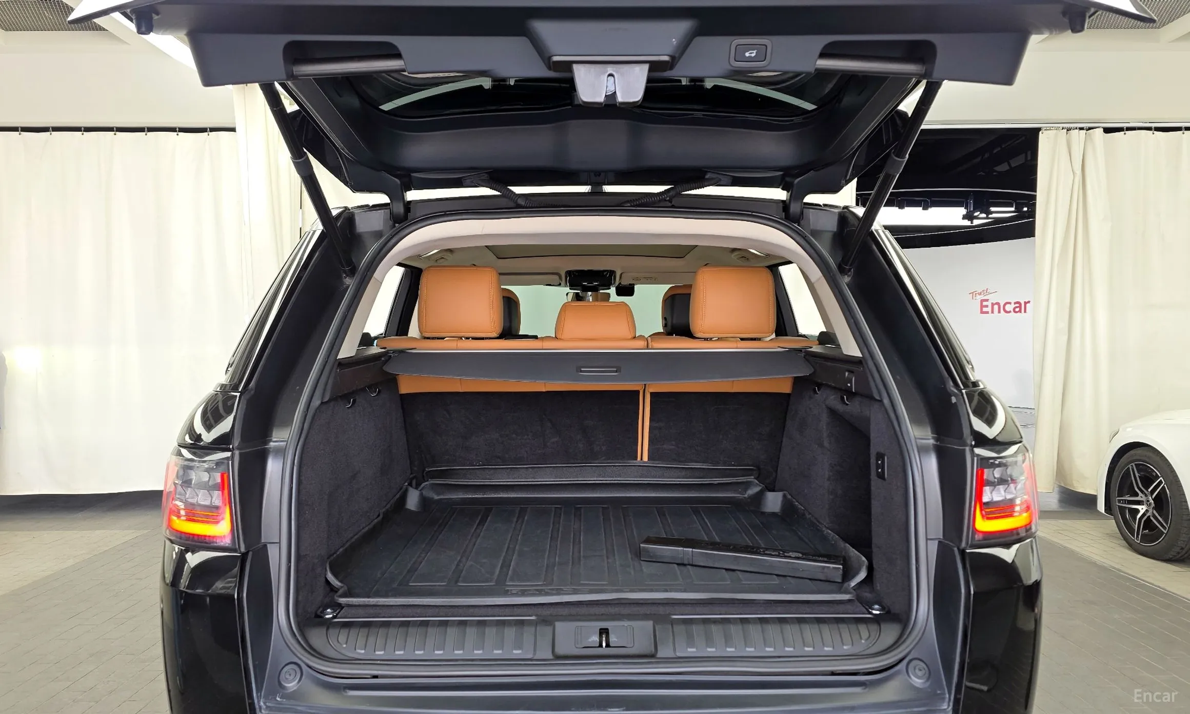 Land Rover Range Rover Sport 2nd Generation превью 20