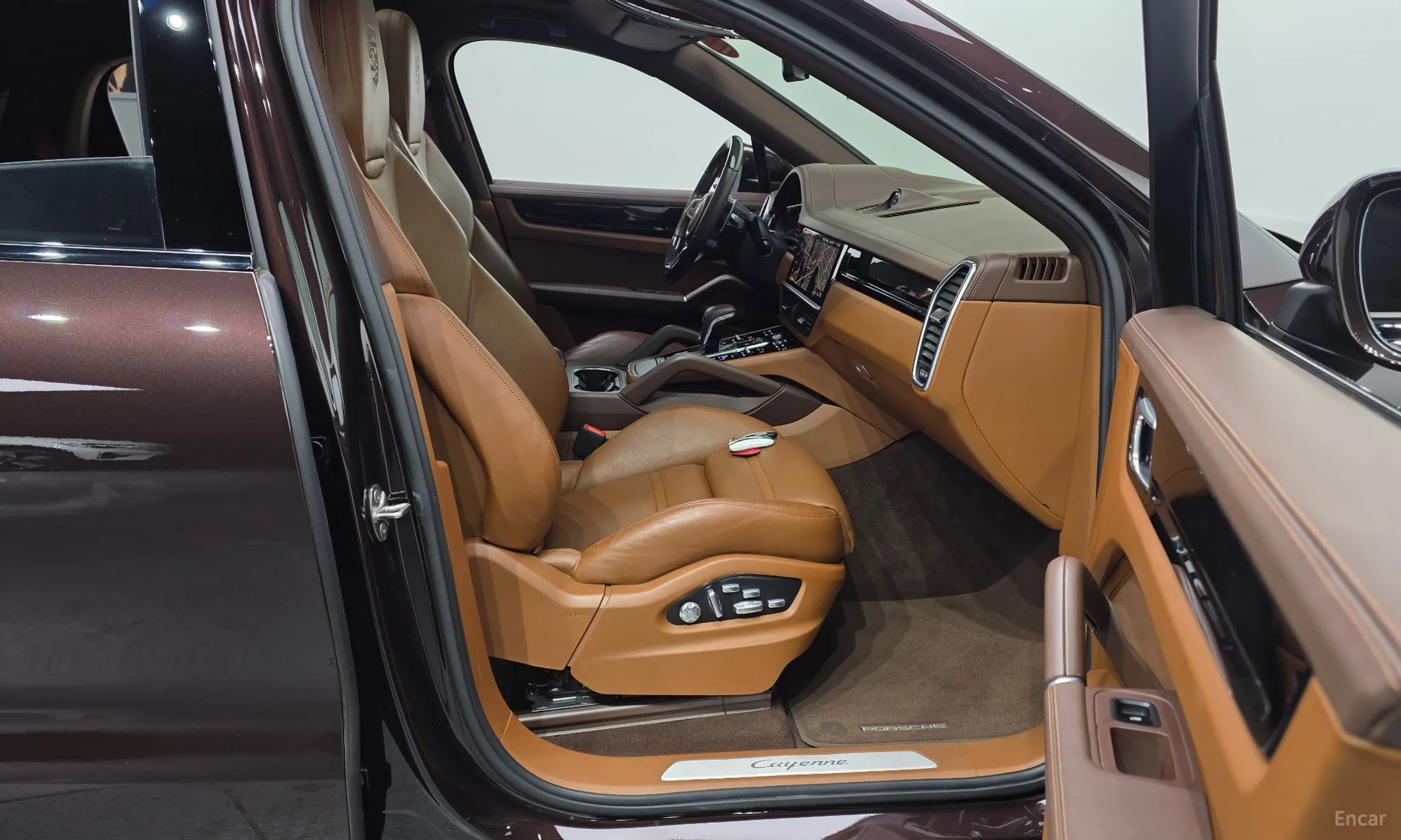 Porsche Cayenne (PO536) превью 11