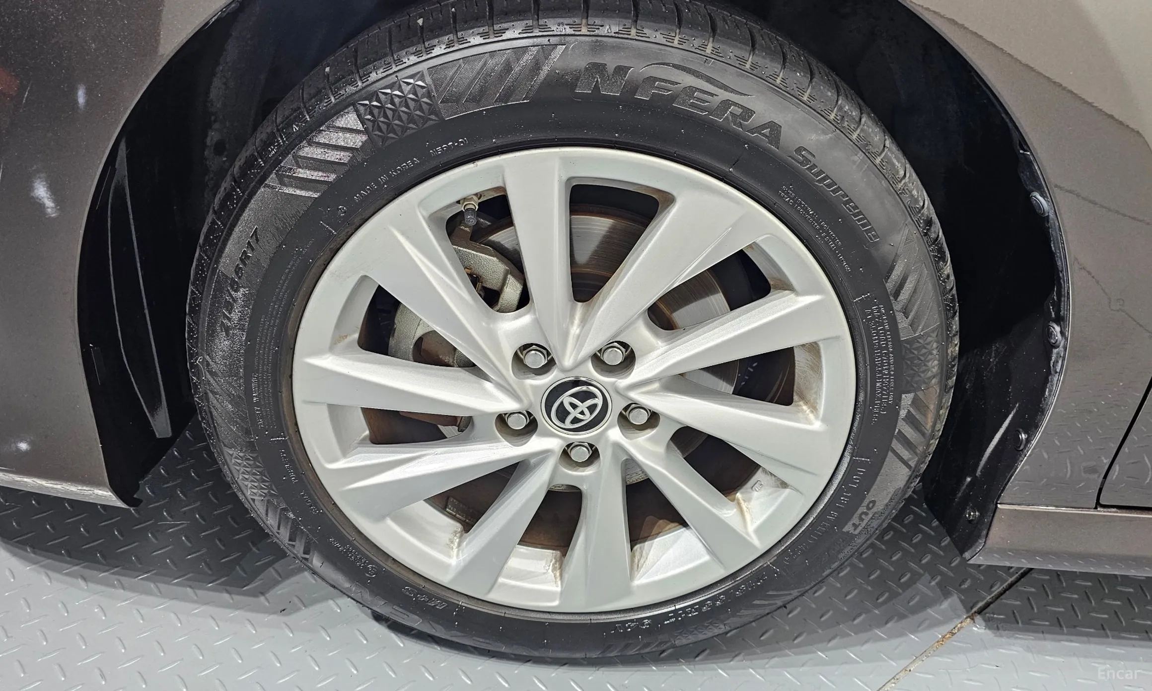 Toyota Camry (XV70) превью 5