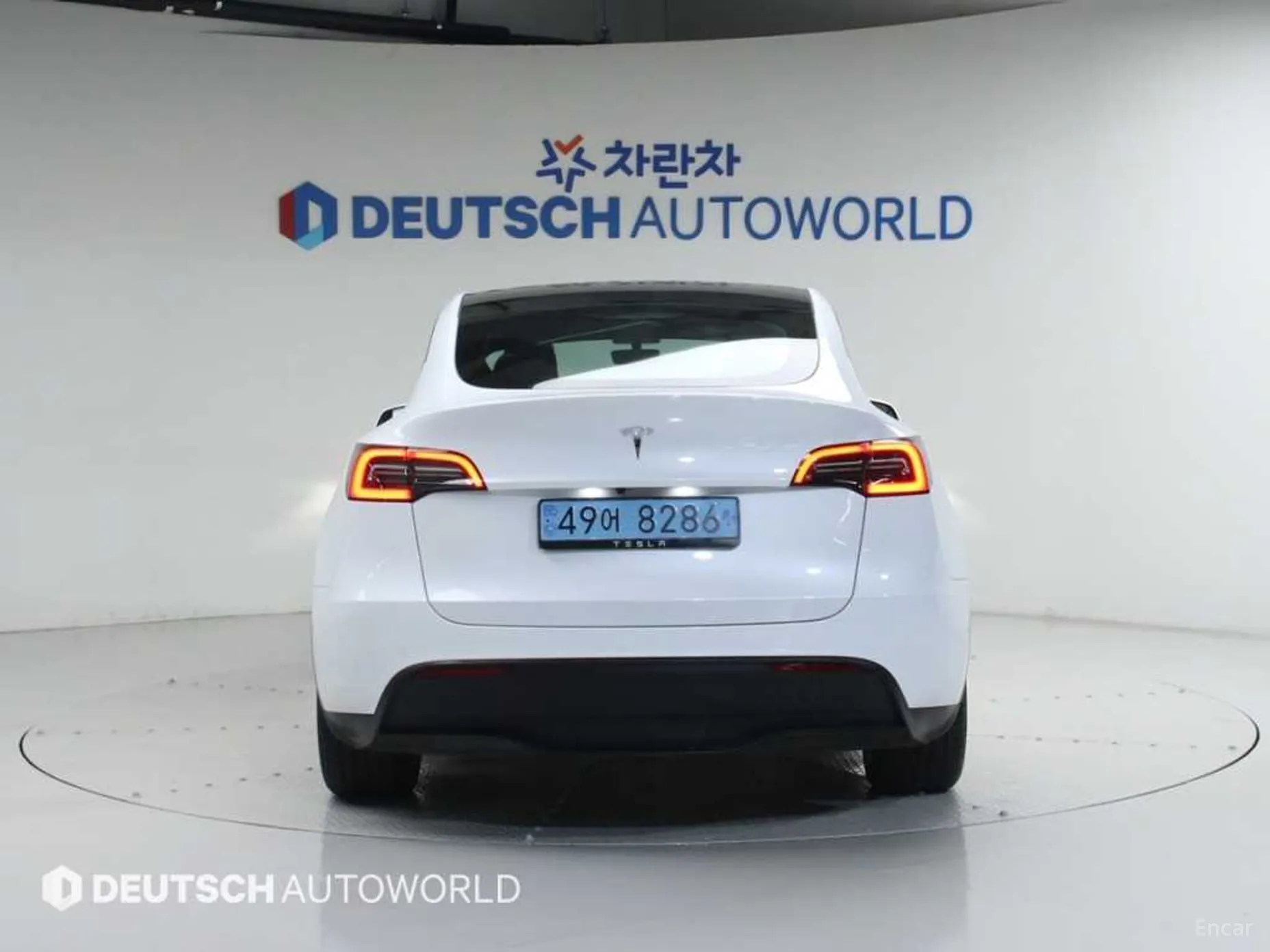 Tesla Model Y превью 4