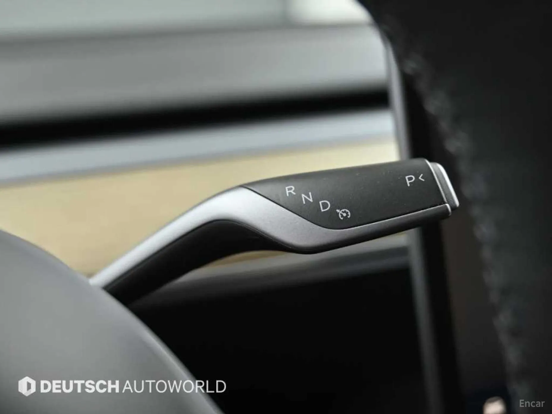 Tesla Model Y превью 9
