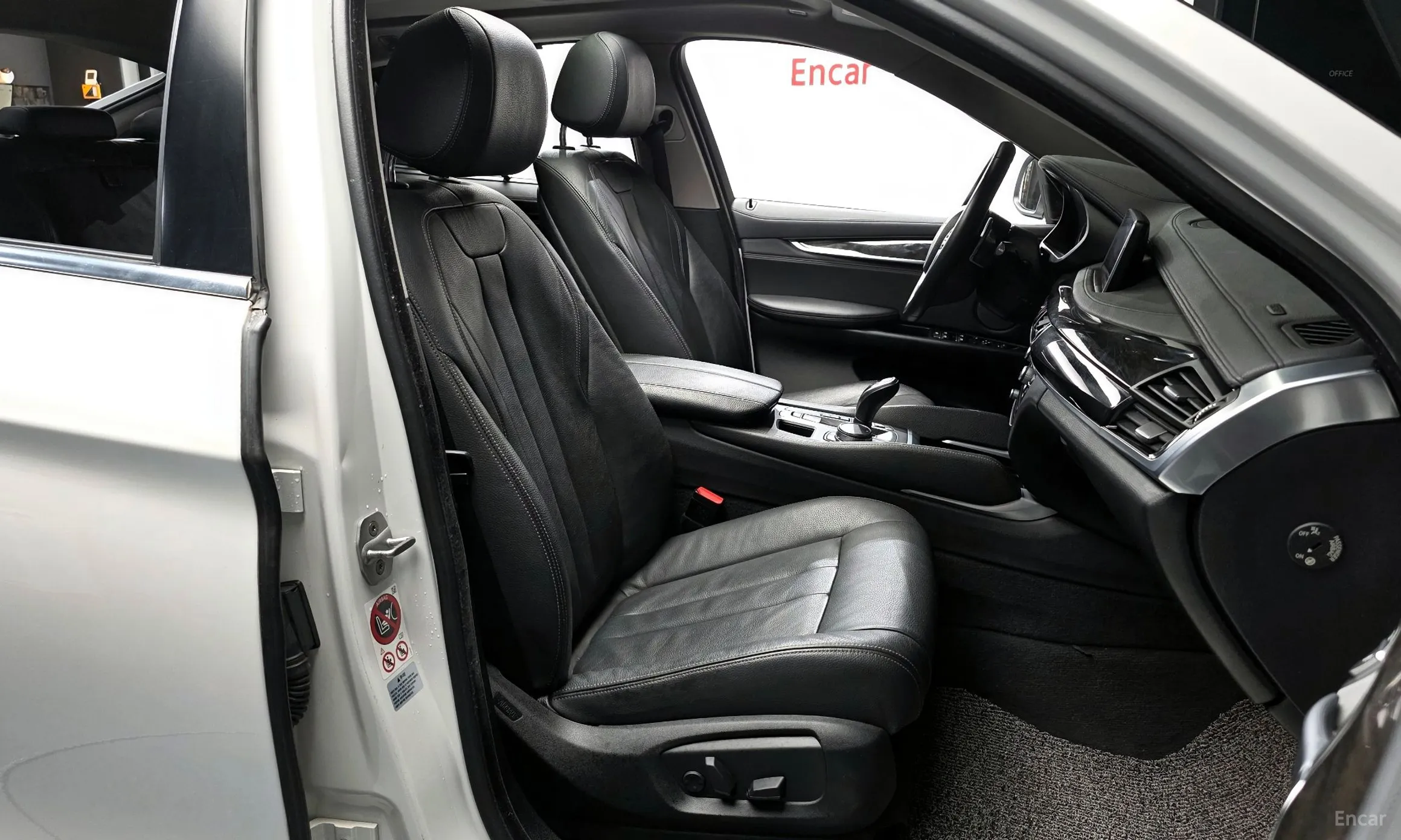 BMW X6 (F16) превью 10