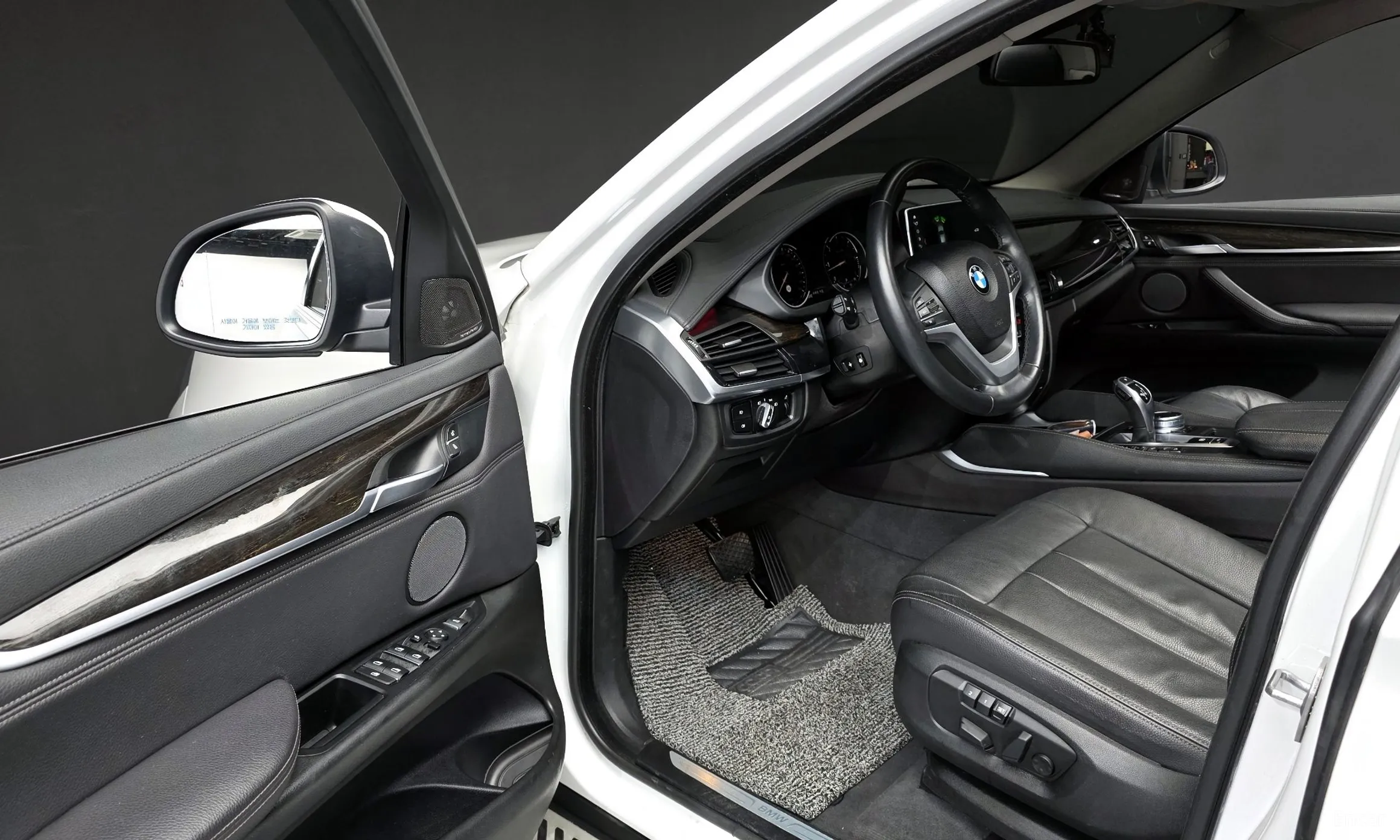BMW X6 (F16) превью 11