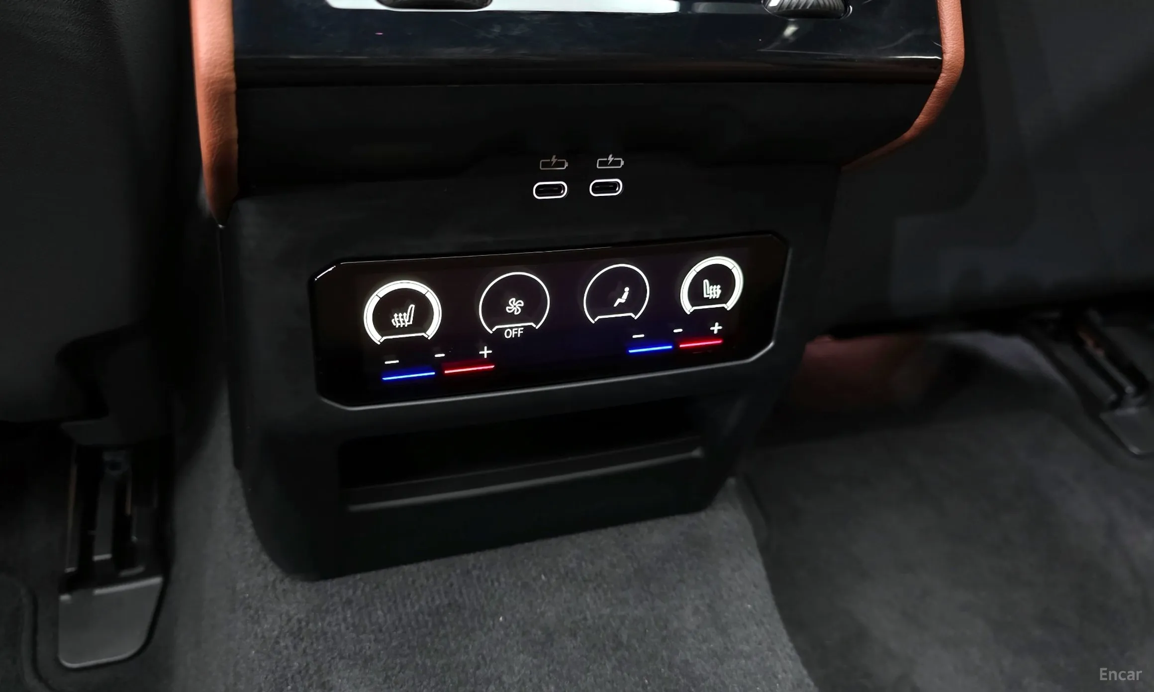 BMW 5 Series (G60) превью 17