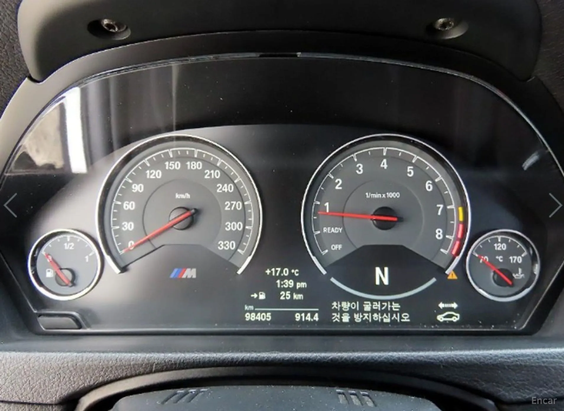 BMW M4 (F82) превью 13