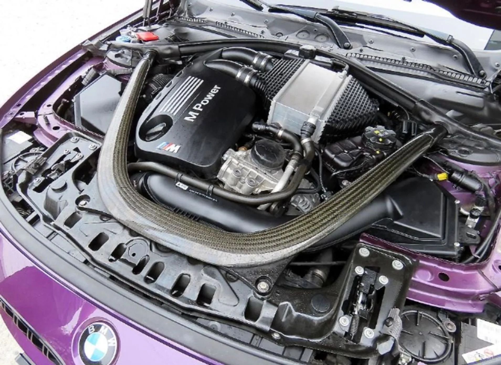 BMW M4 (F82) превью 19