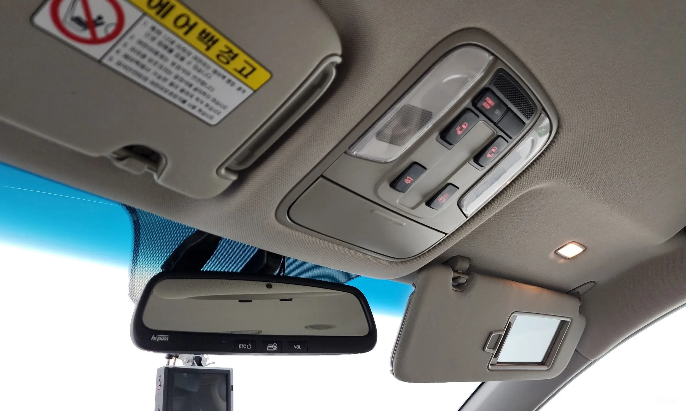 Kia Carnival превью 17