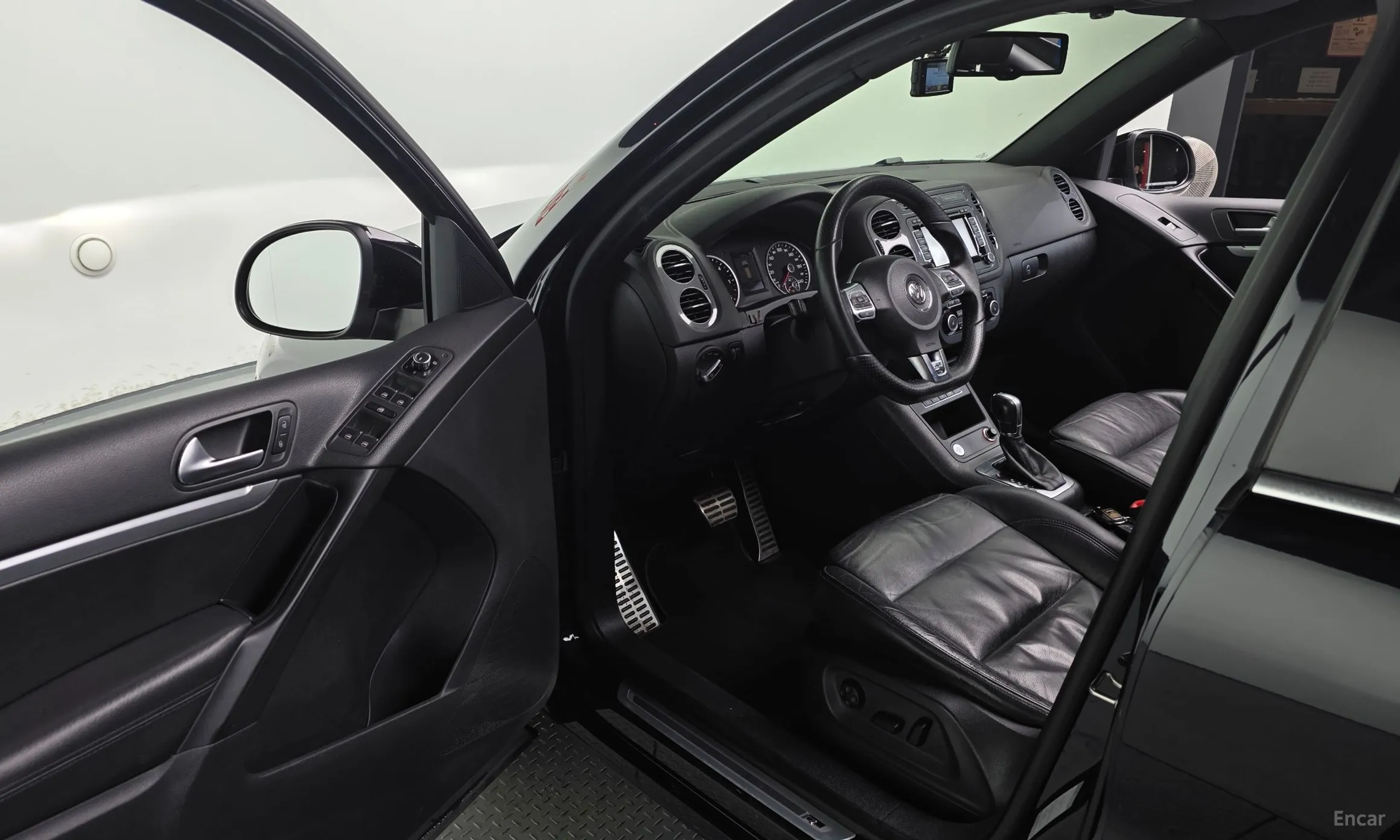 Volkswagen New Tiguan превью 11