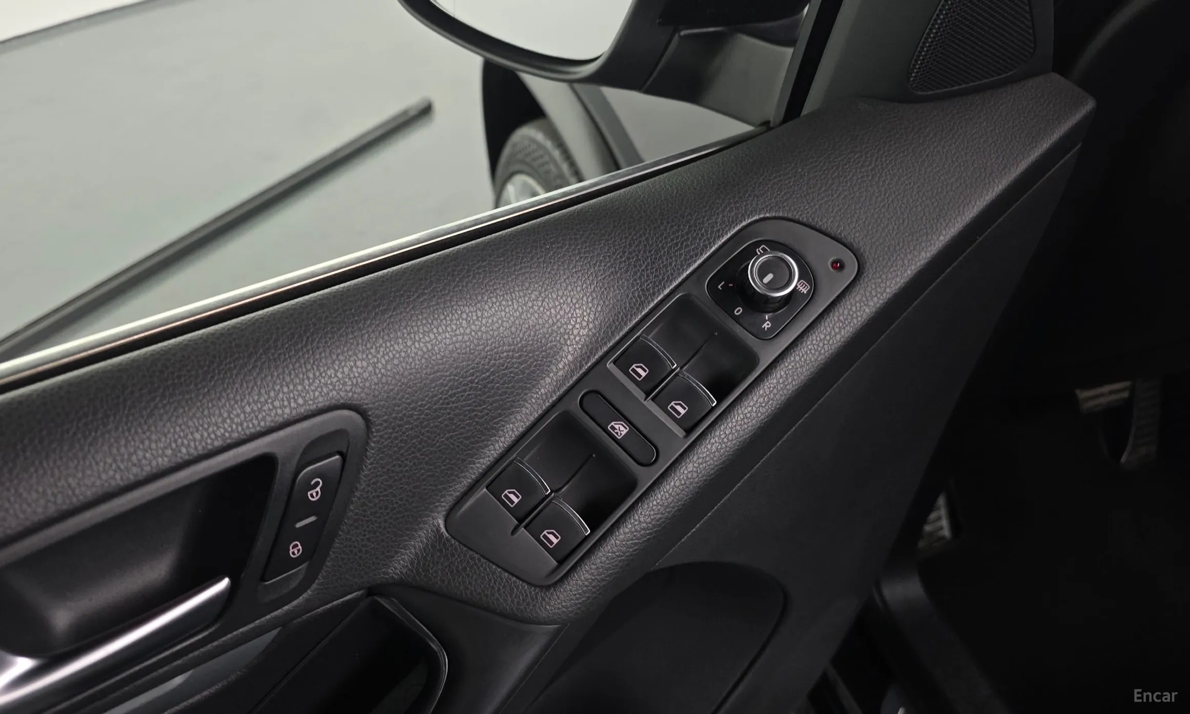 Volkswagen New Tiguan превью 15