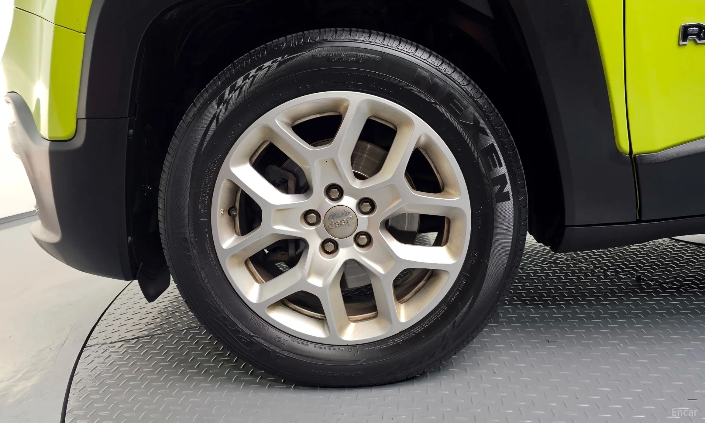 Jeep Renegade превью 5
