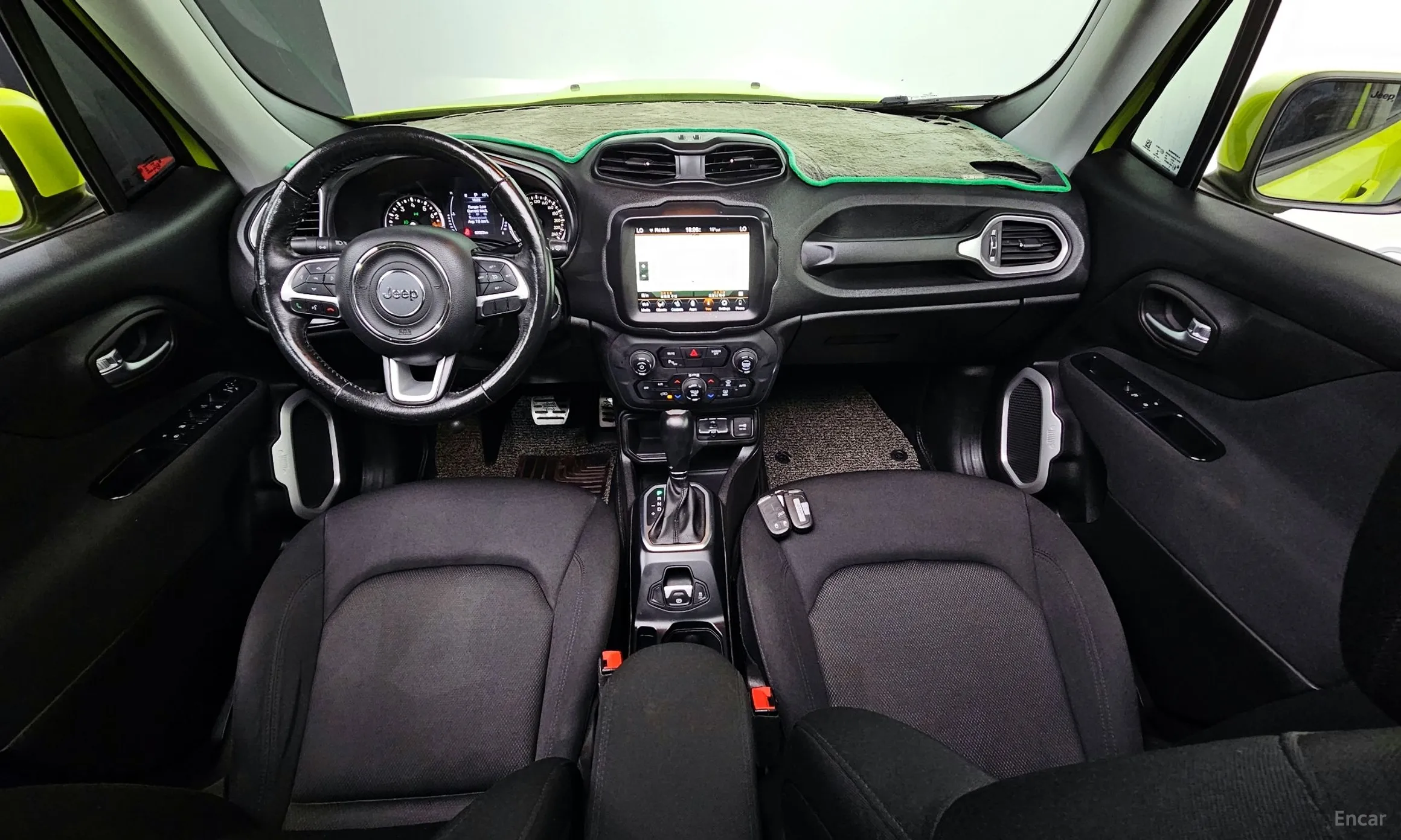 Jeep Renegade превью 7