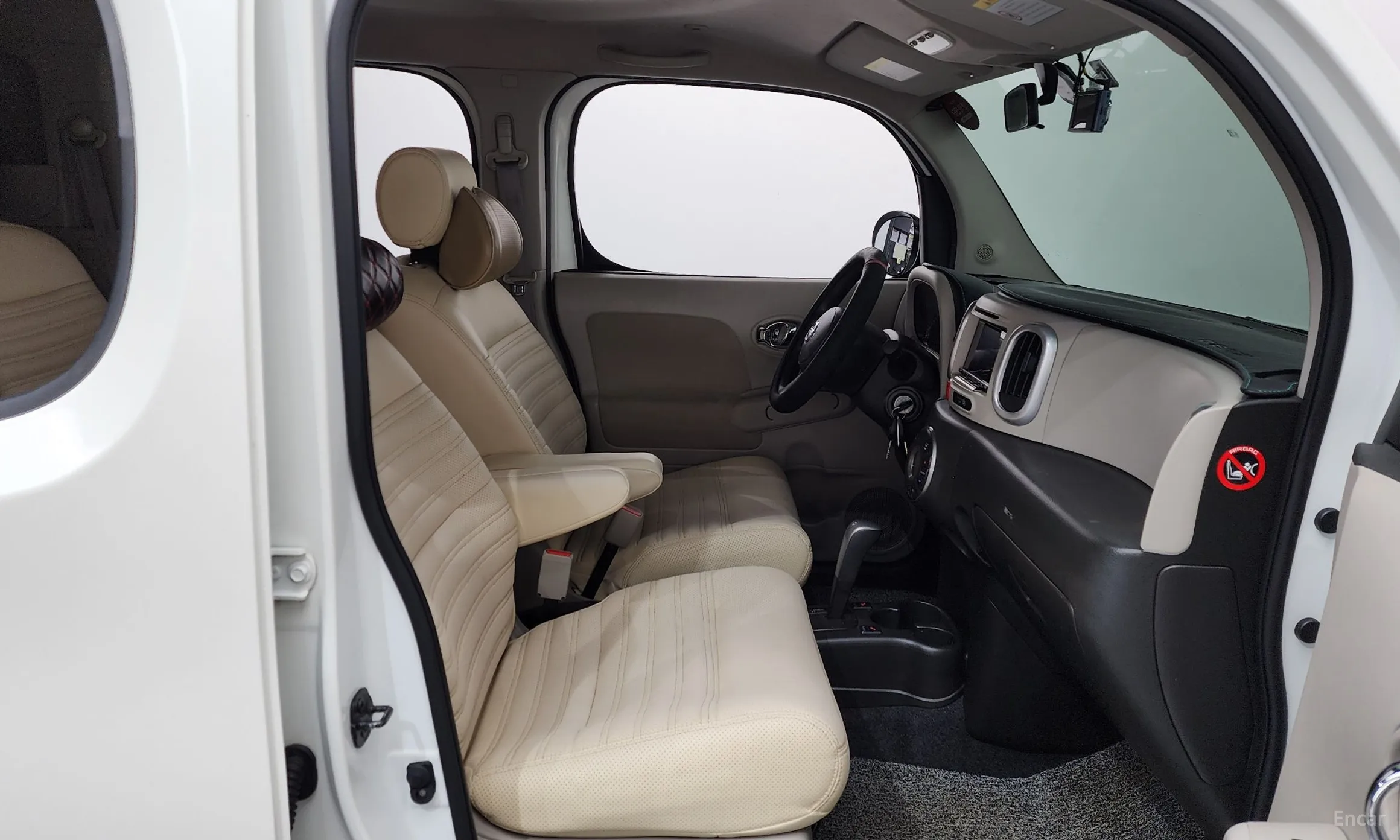 Nissan Cube превью 11
