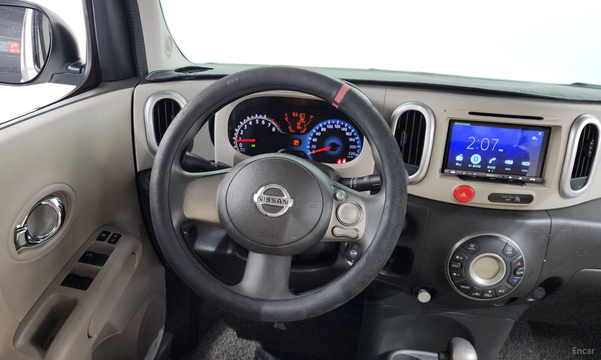 Nissan Cube превью 13