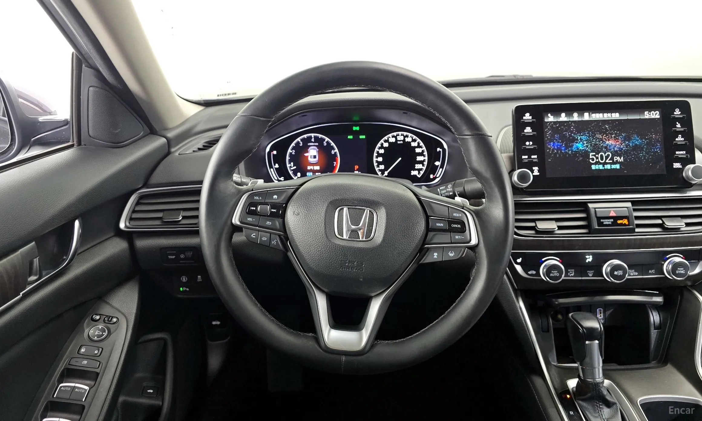 Honda Accord 10th Generation превью 13