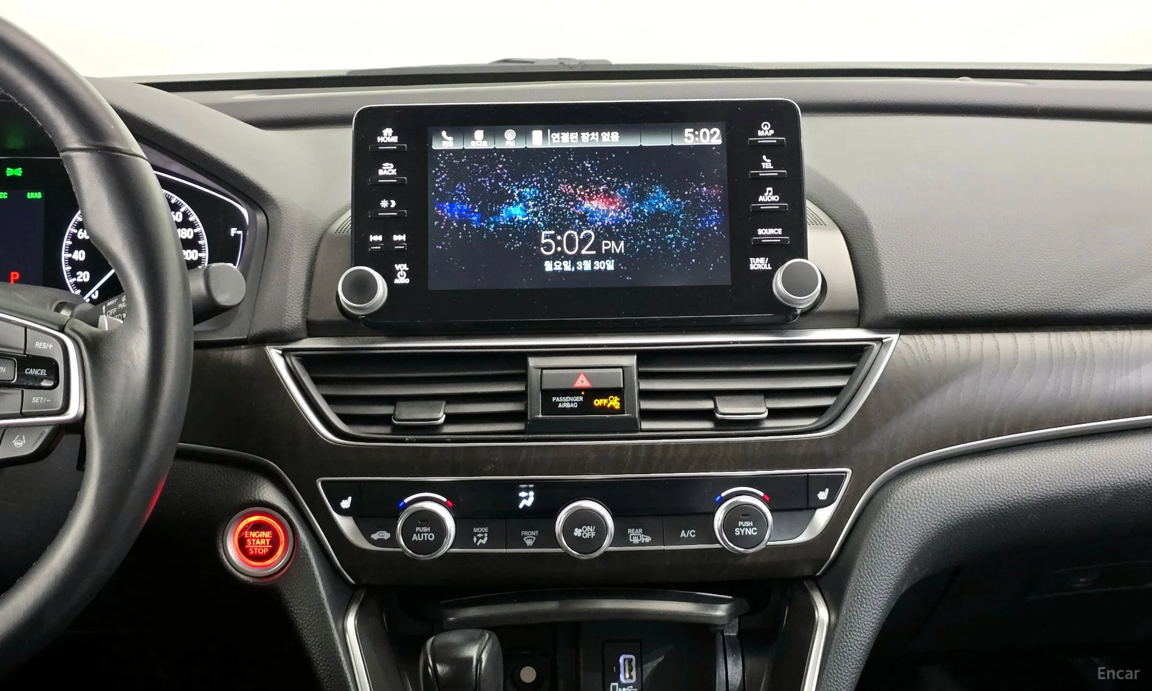 Honda Accord 10th Generation превью 14