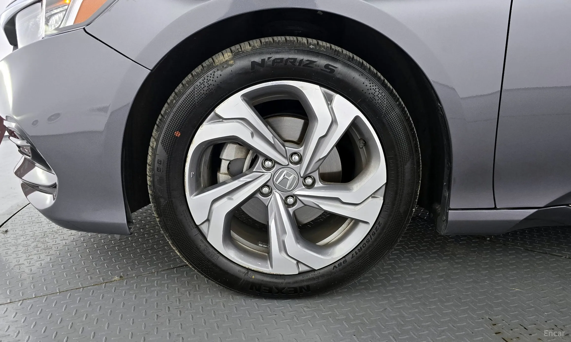 Honda Accord 10th Generation превью 5