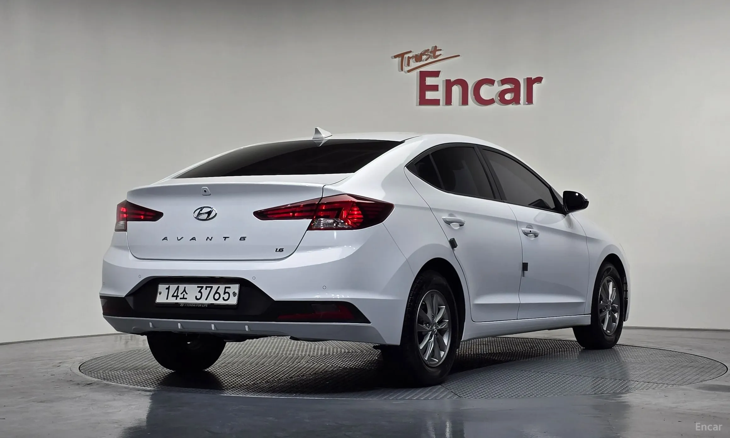 Hyundai Avante AD