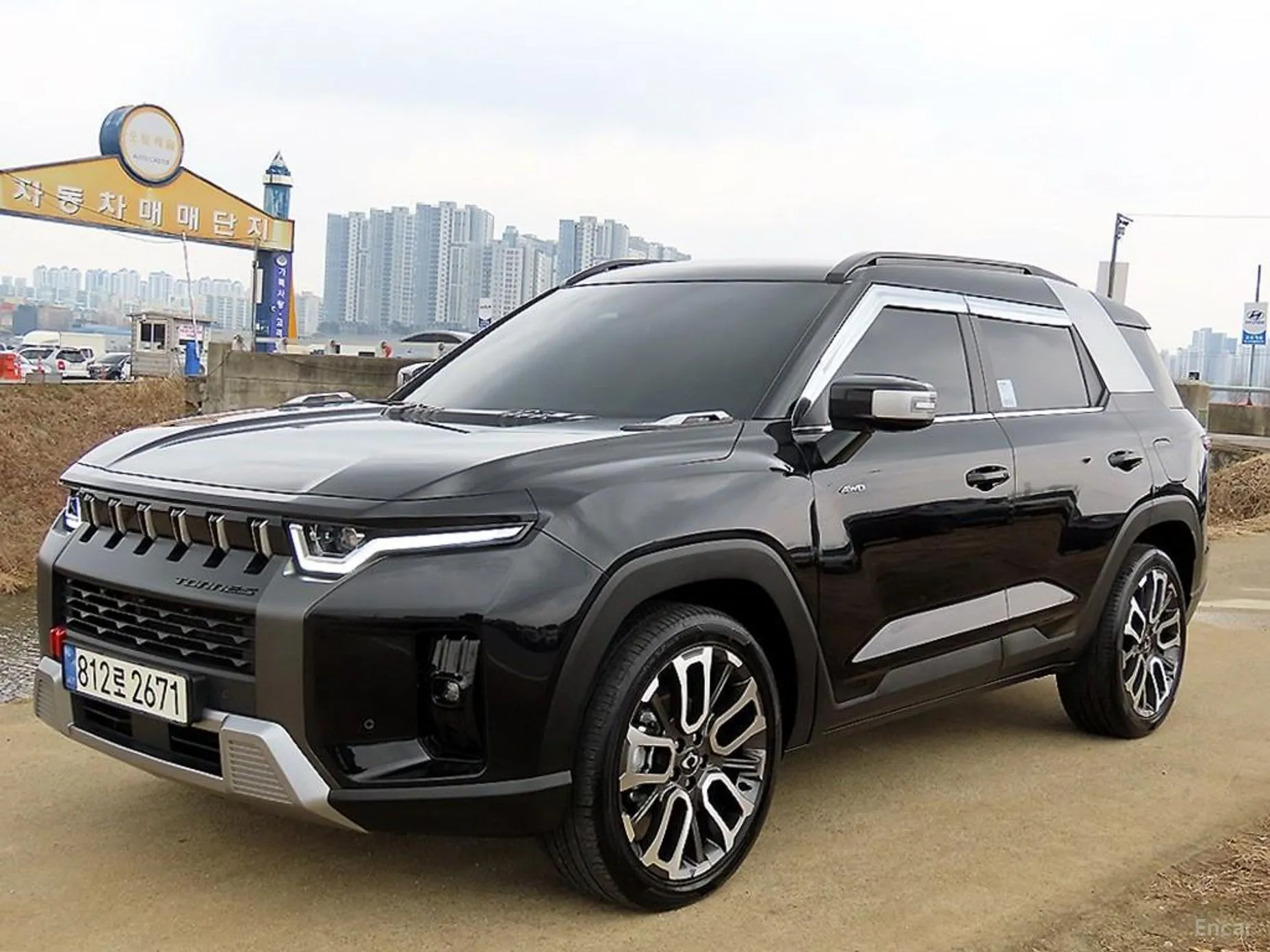KG Mobility (SsangYong) Torres превью 2