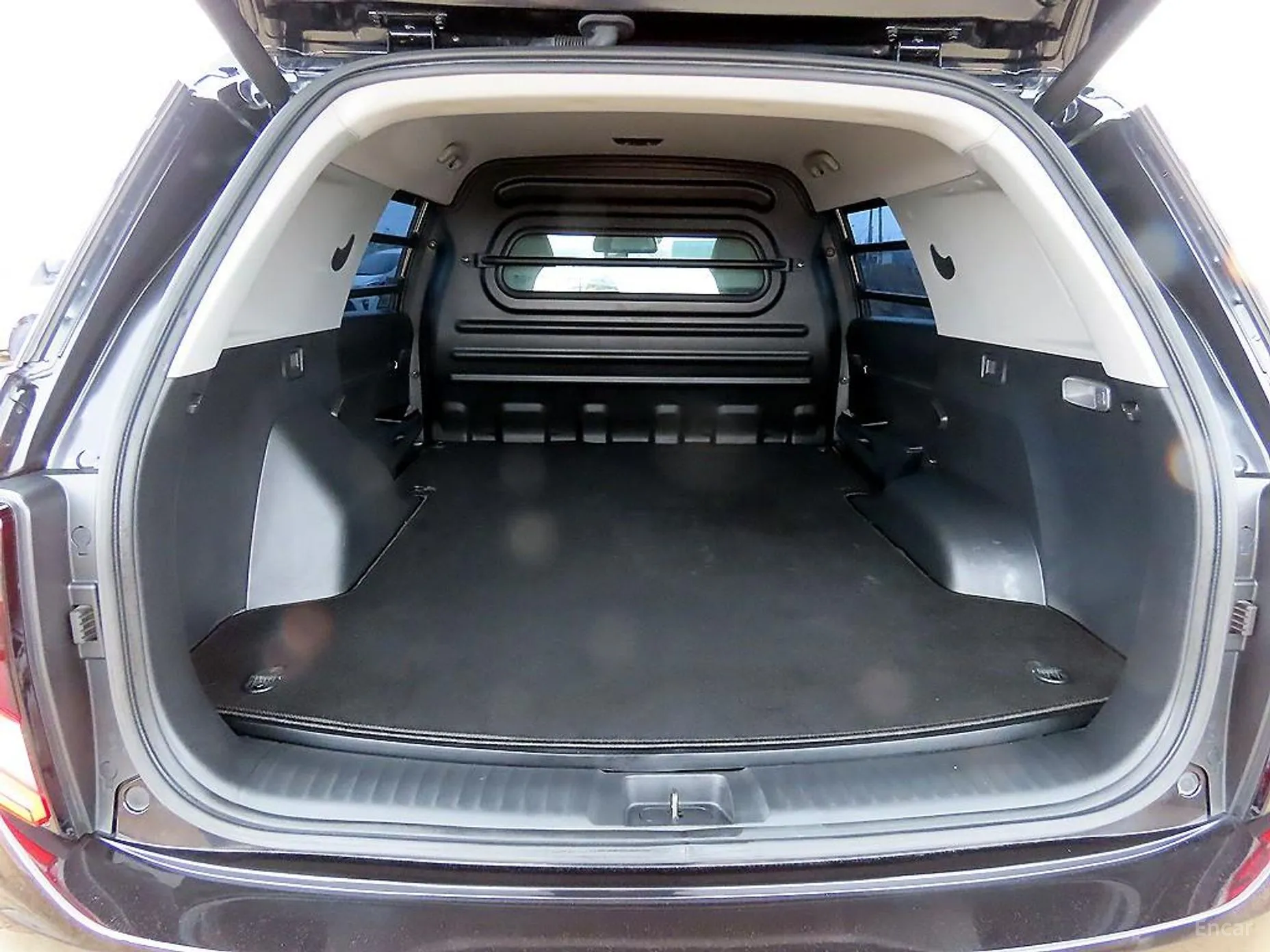 KG Mobility (SsangYong) Torres превью 17