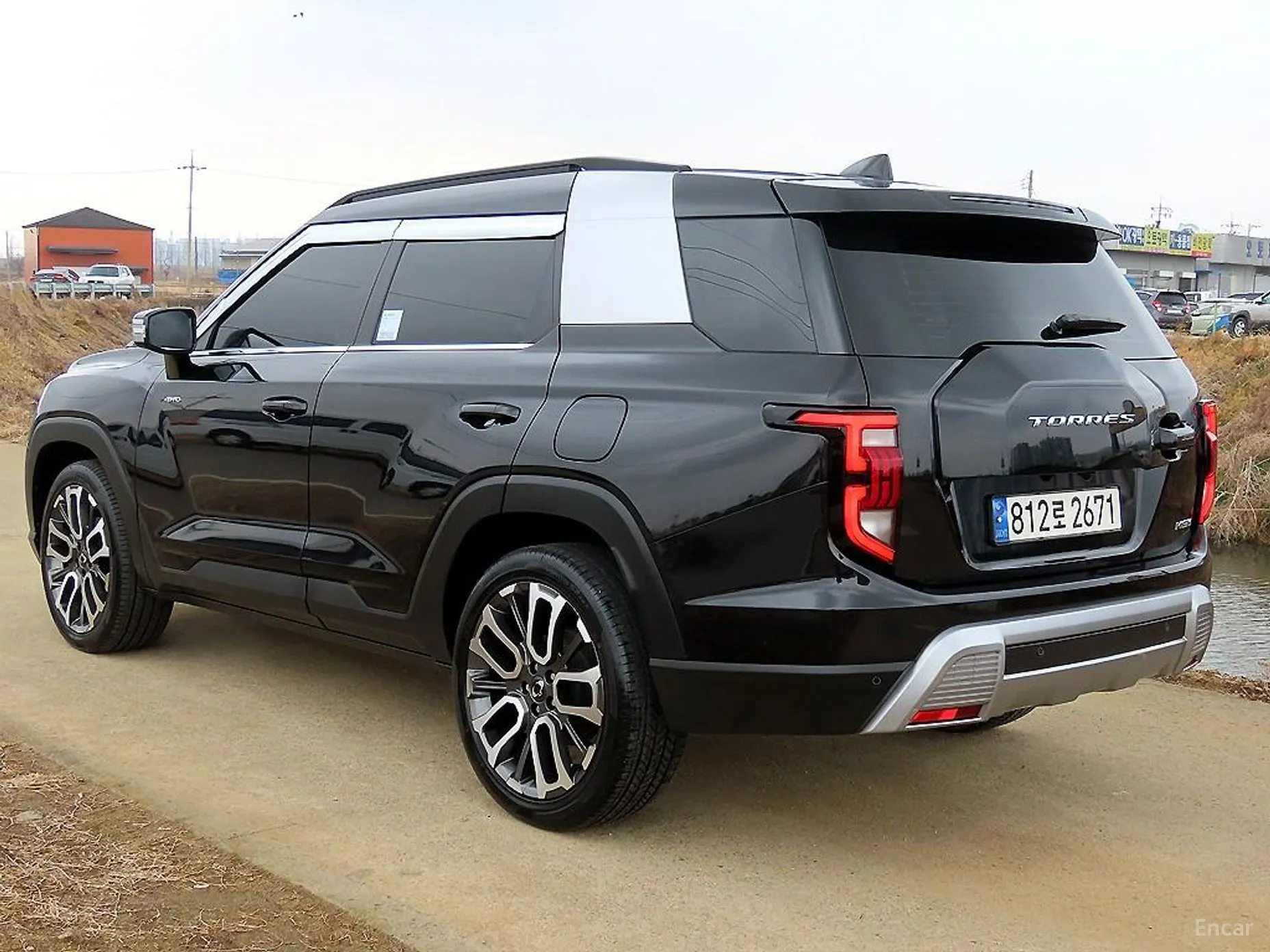 KG Mobility (SsangYong) Torres превью 3