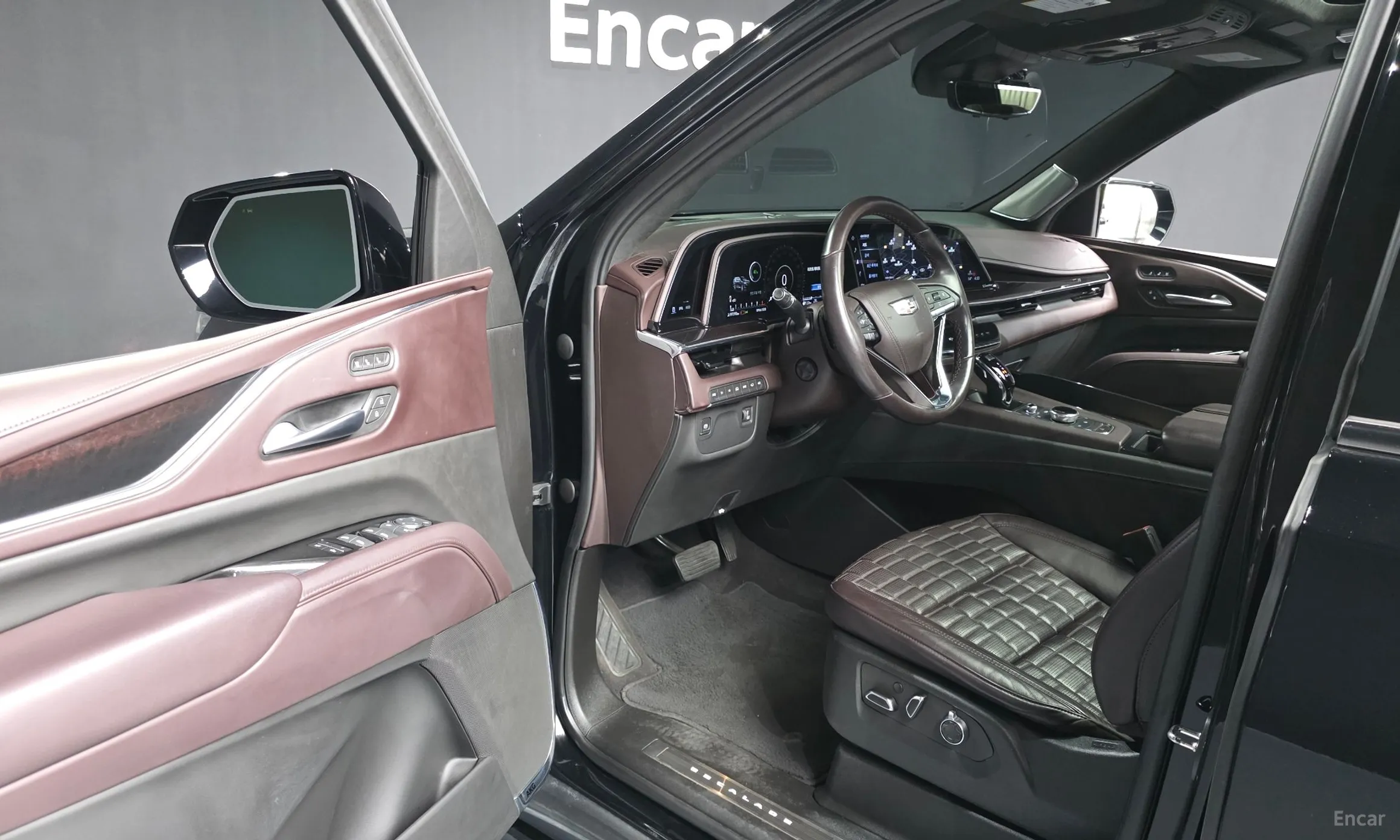 Cadillac Escalade 5th Generation превью 10