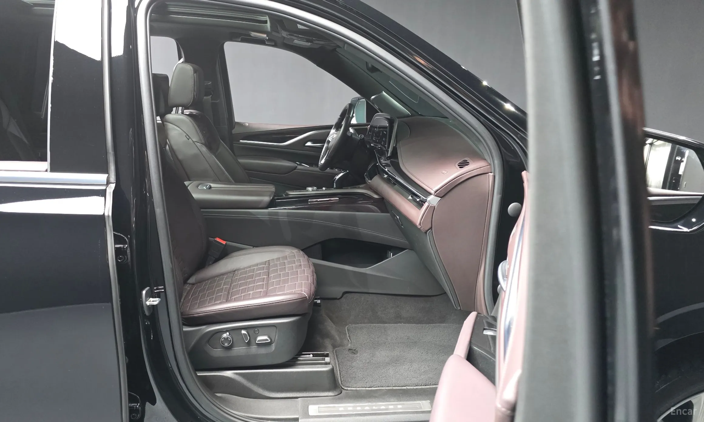 Cadillac Escalade 5th Generation превью 11