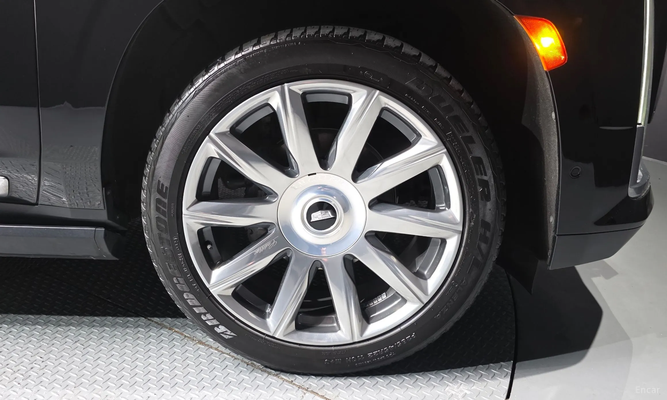 Cadillac Escalade 5th Generation превью 5