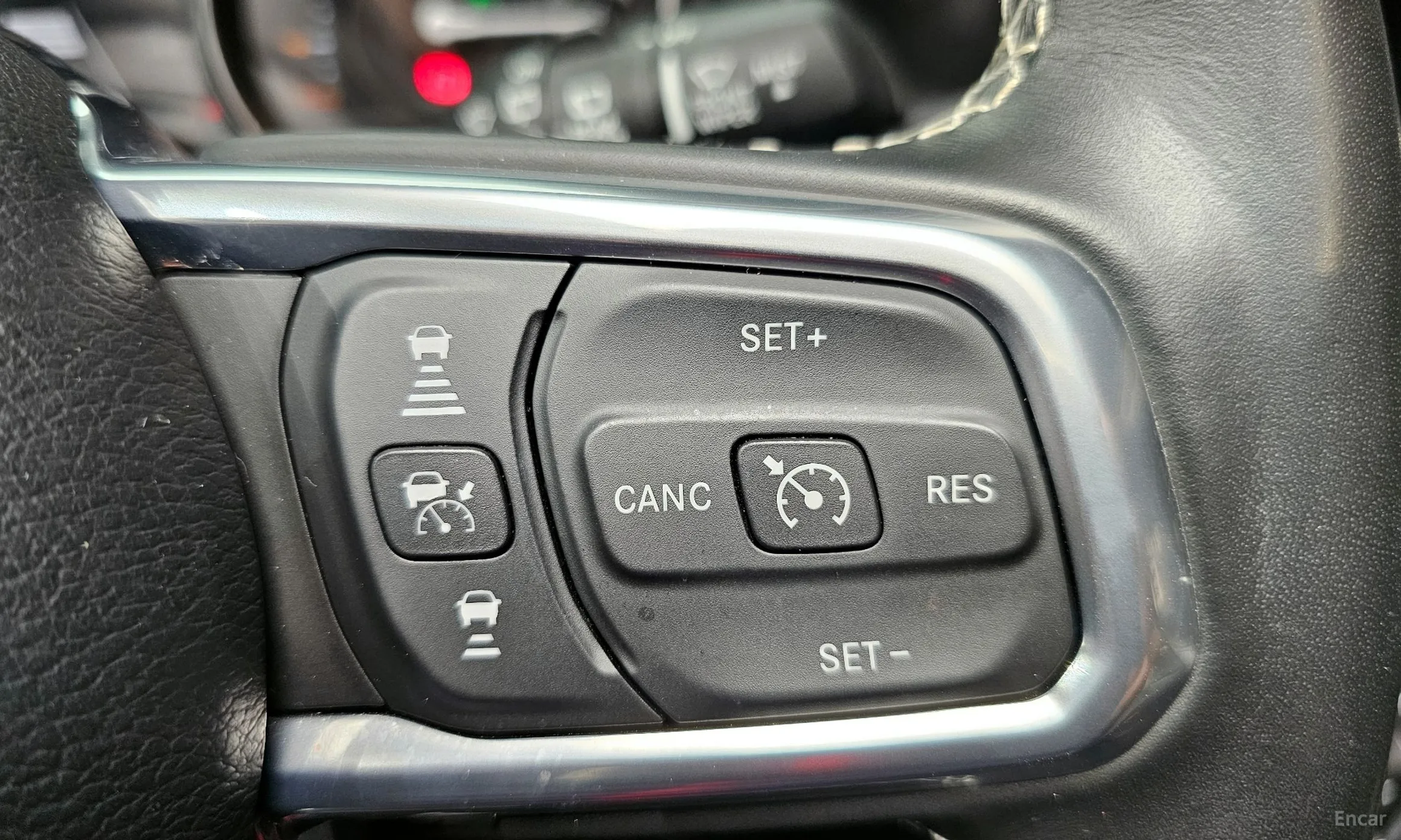 Jeep Wrangler (JL) превью 16
