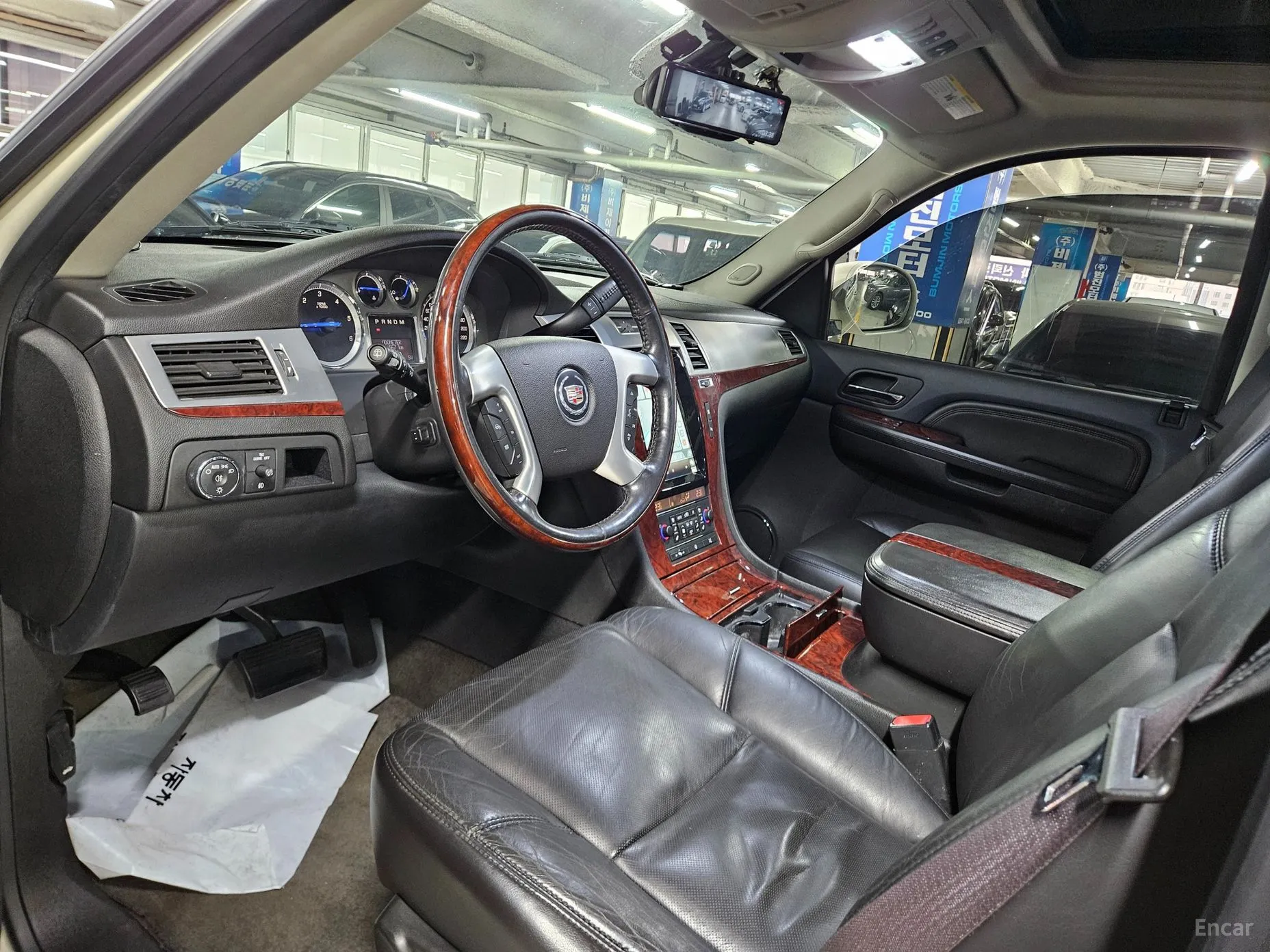 Cadillac Escalade превью 10