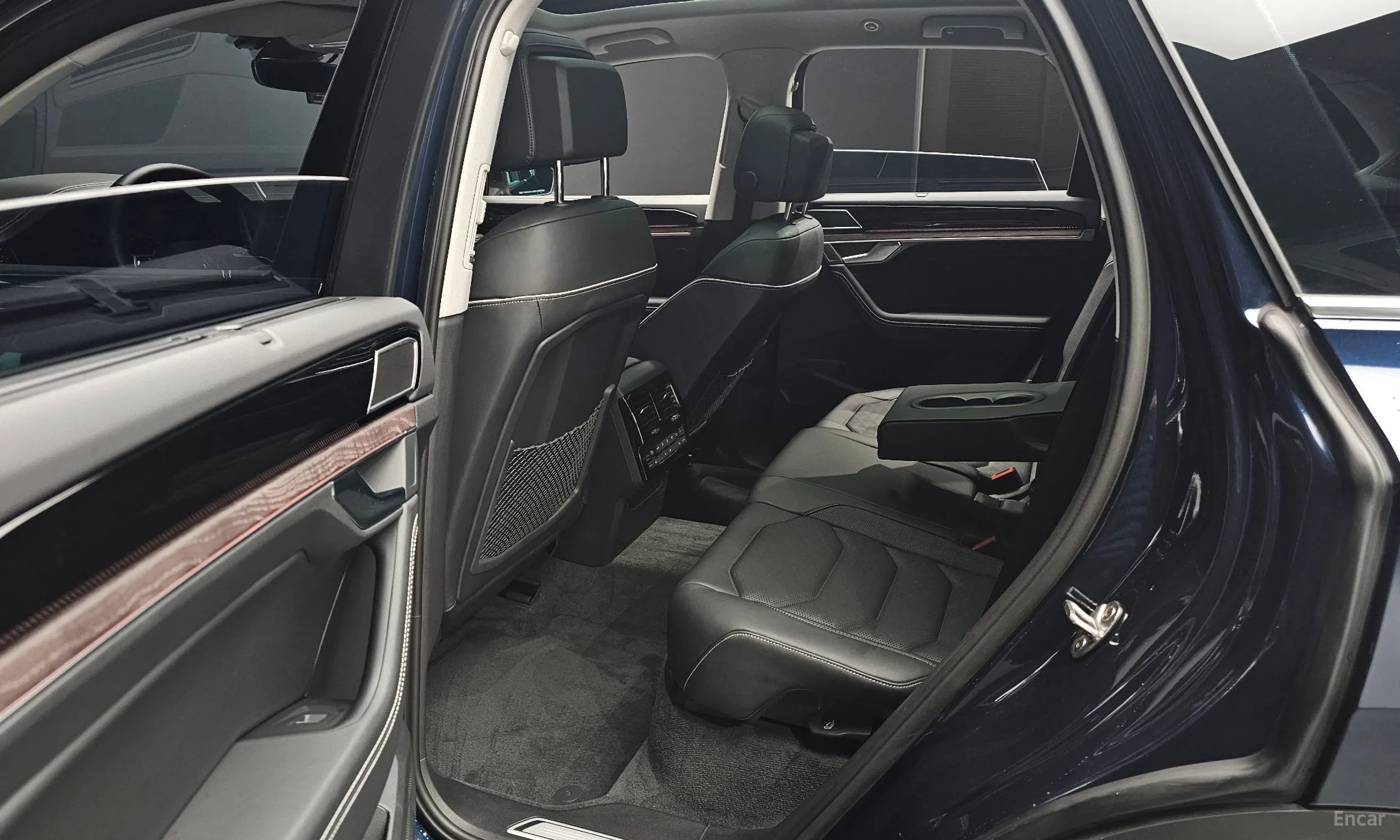 Volkswagen Touareg 3rd Generation превью 12