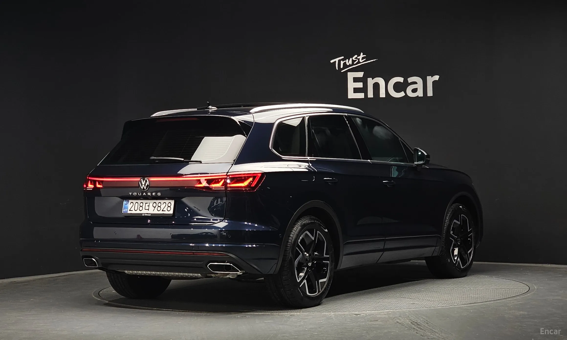 Volkswagen Touareg 3rd Generation превью 2