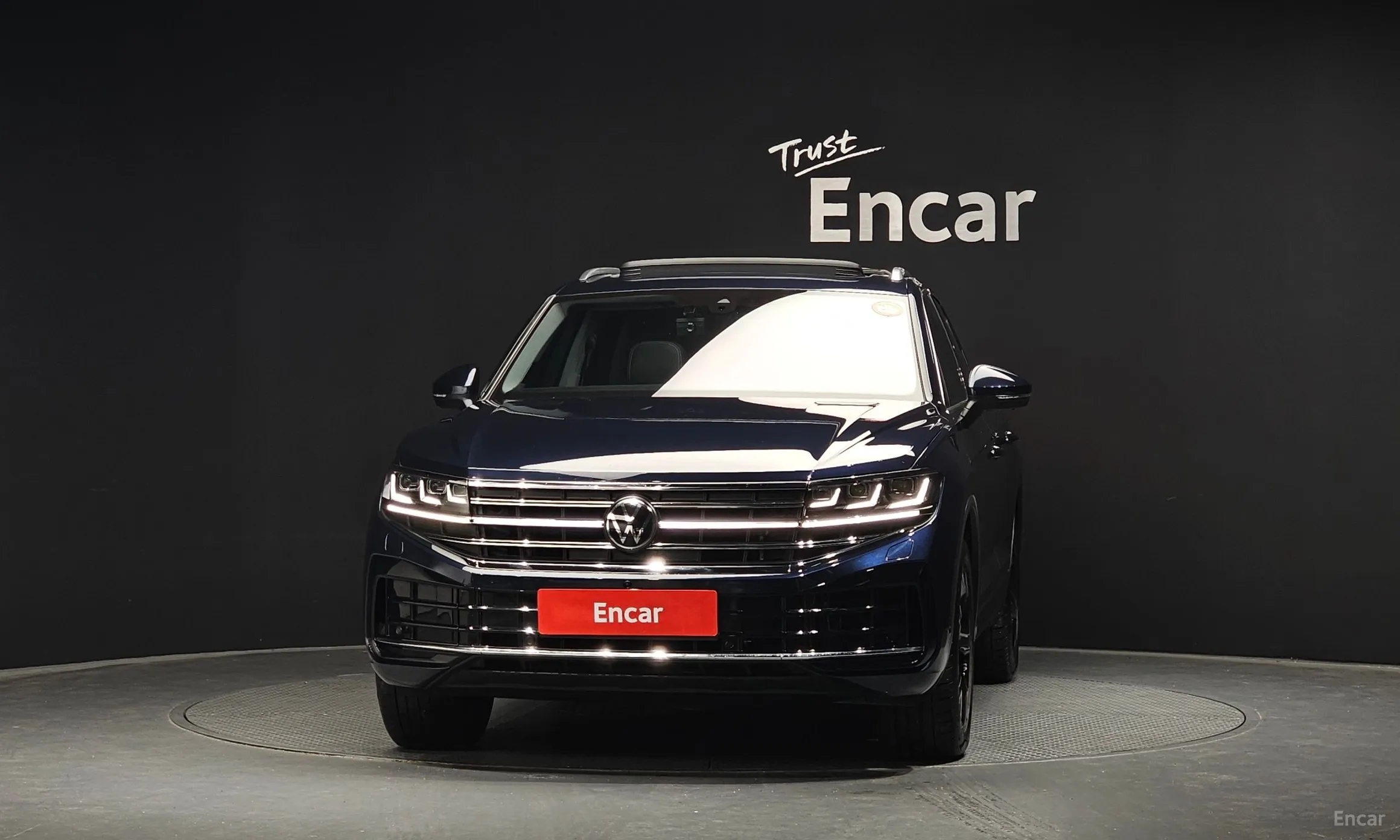Volkswagen Touareg 3rd Generation превью 3