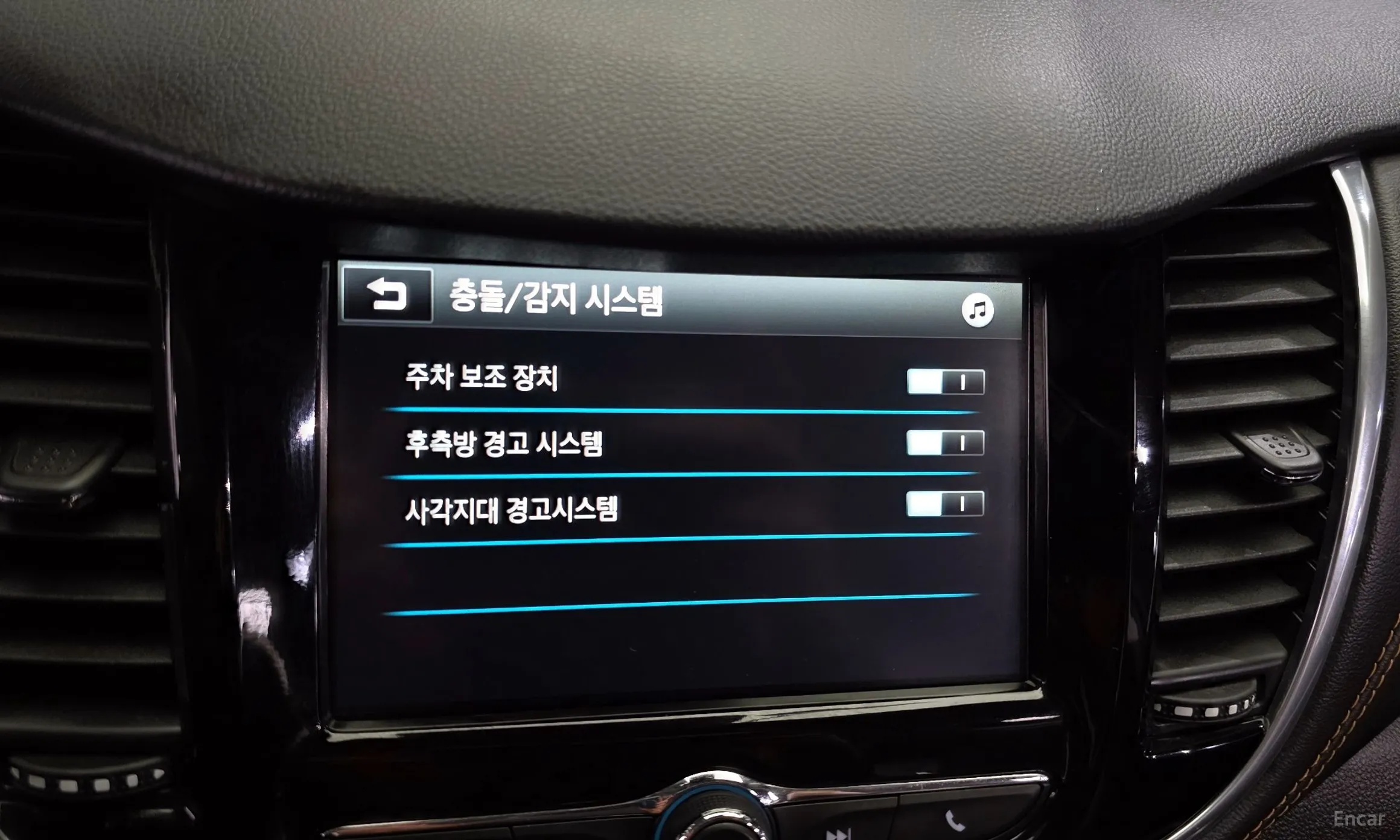 Chevrolet (GM Daewoo) Trax превью 16