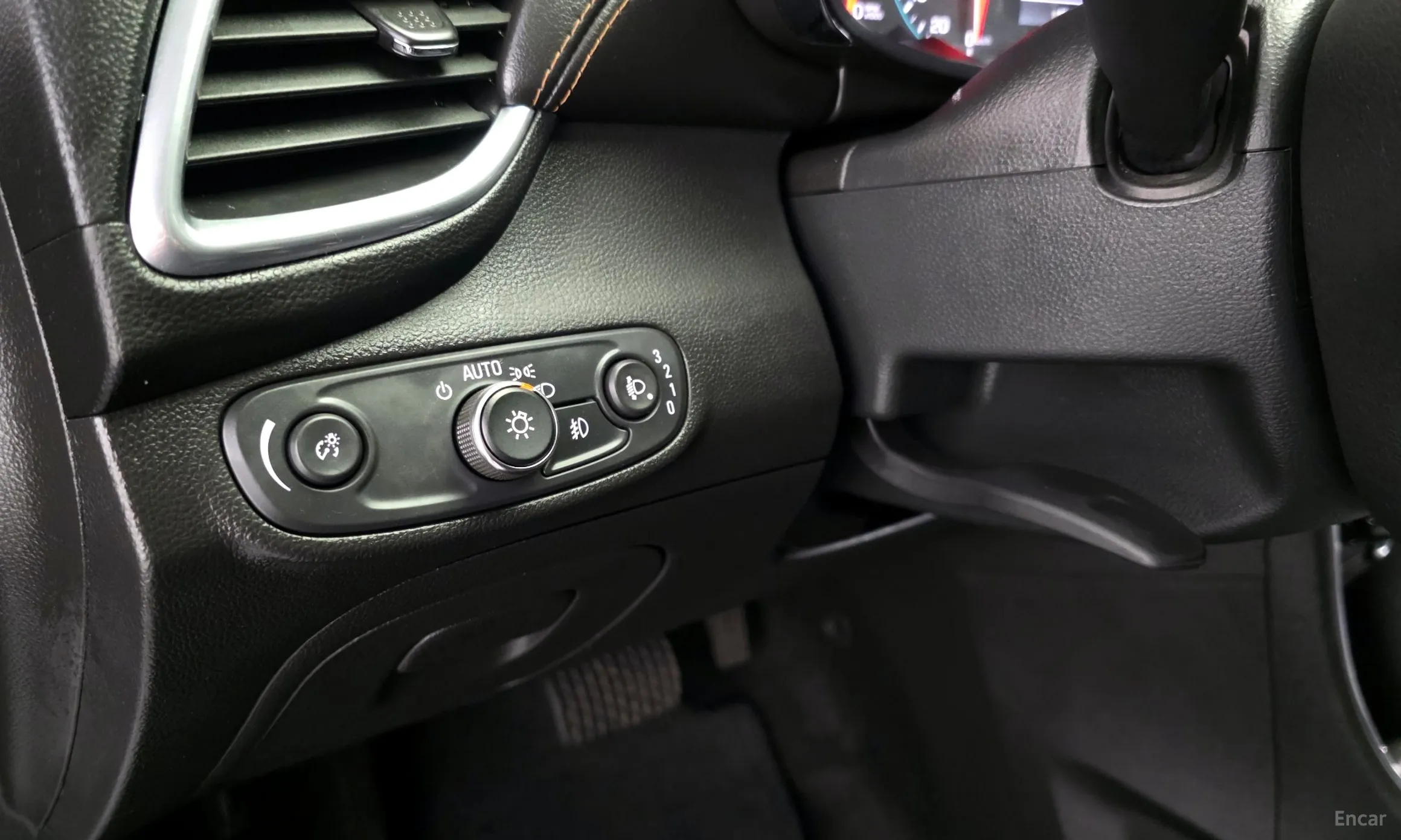 Chevrolet (GM Daewoo) Trax превью 18