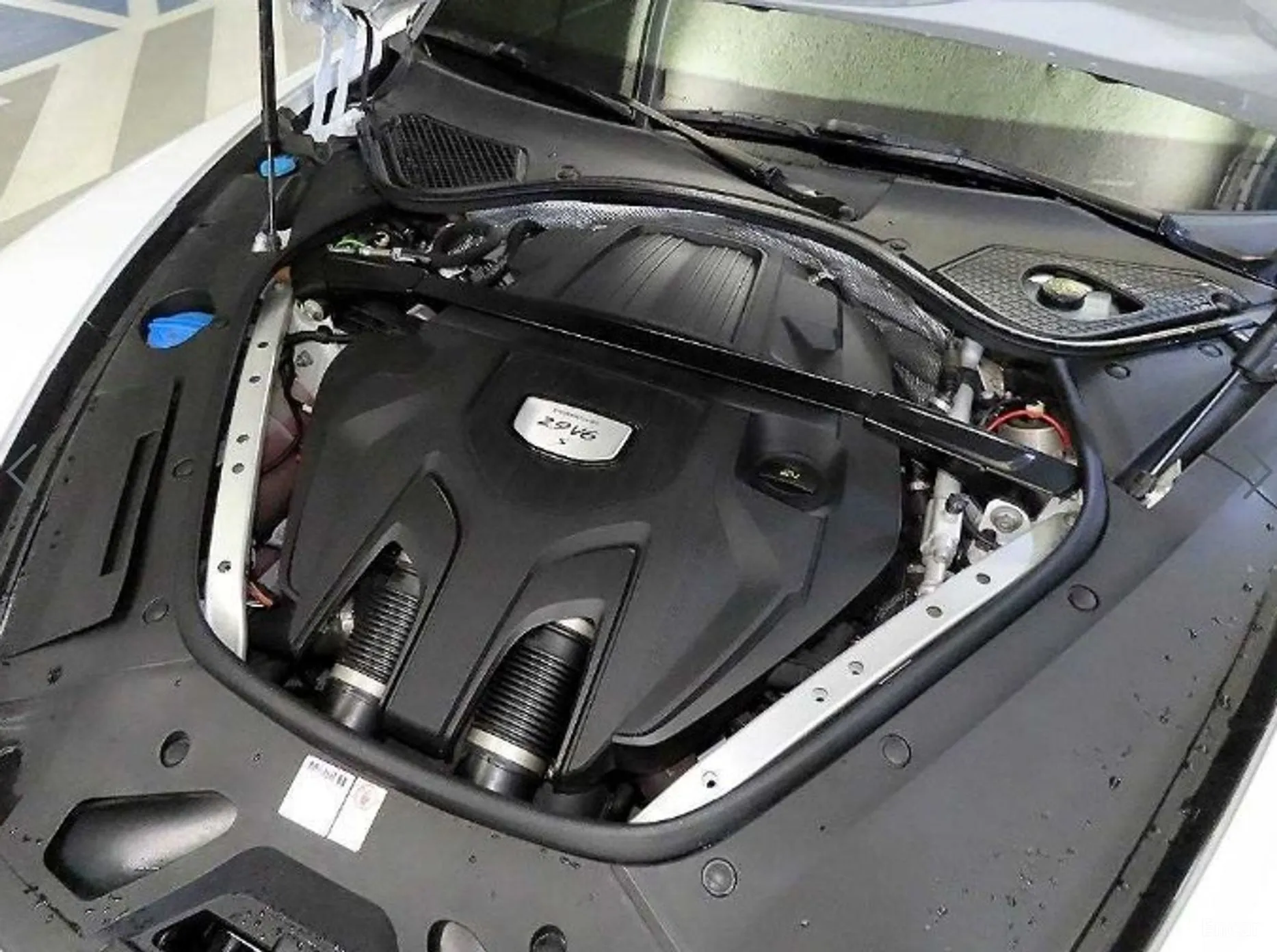 Porsche Panamera (971) превью 19
