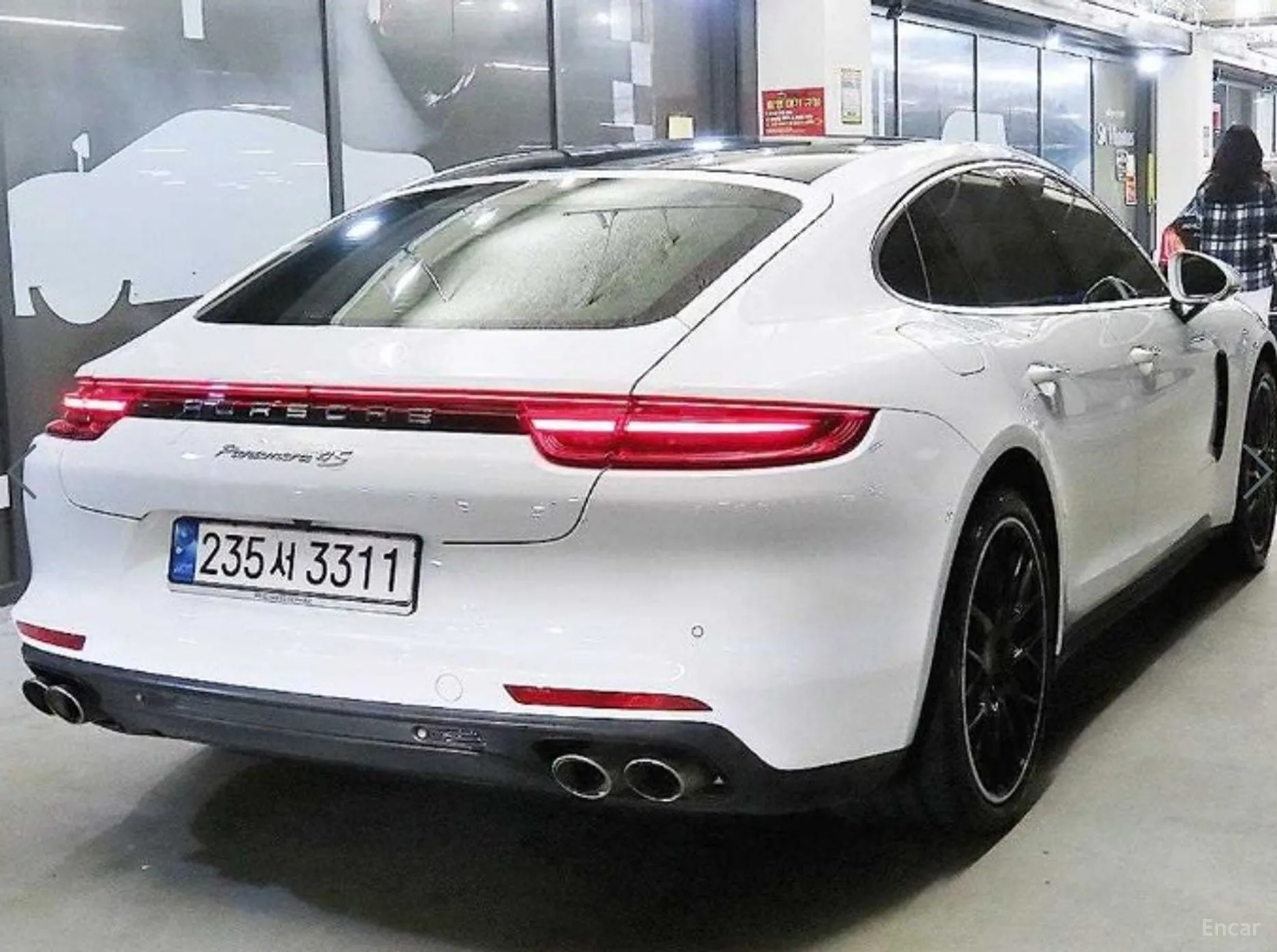 Porsche Panamera (971) превью 4