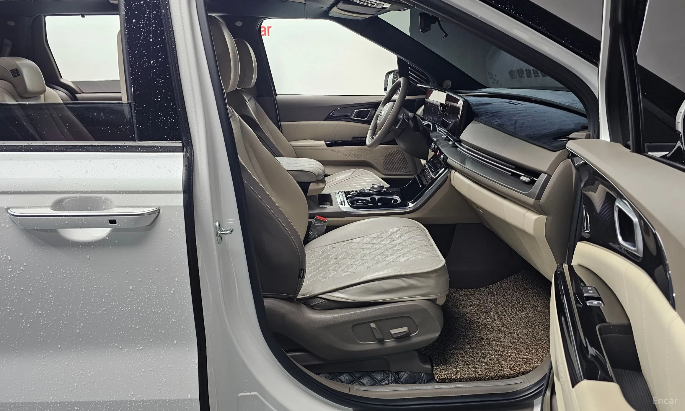 Kia Carnival Gen 4 превью 11