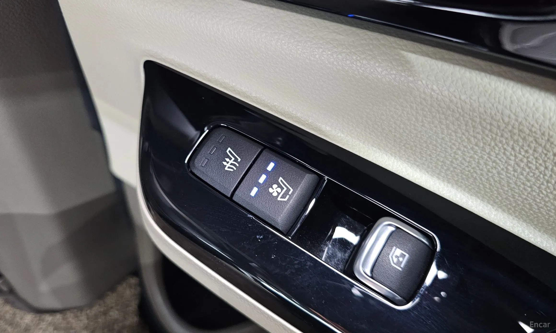 Kia Carnival Gen 4 превью 18