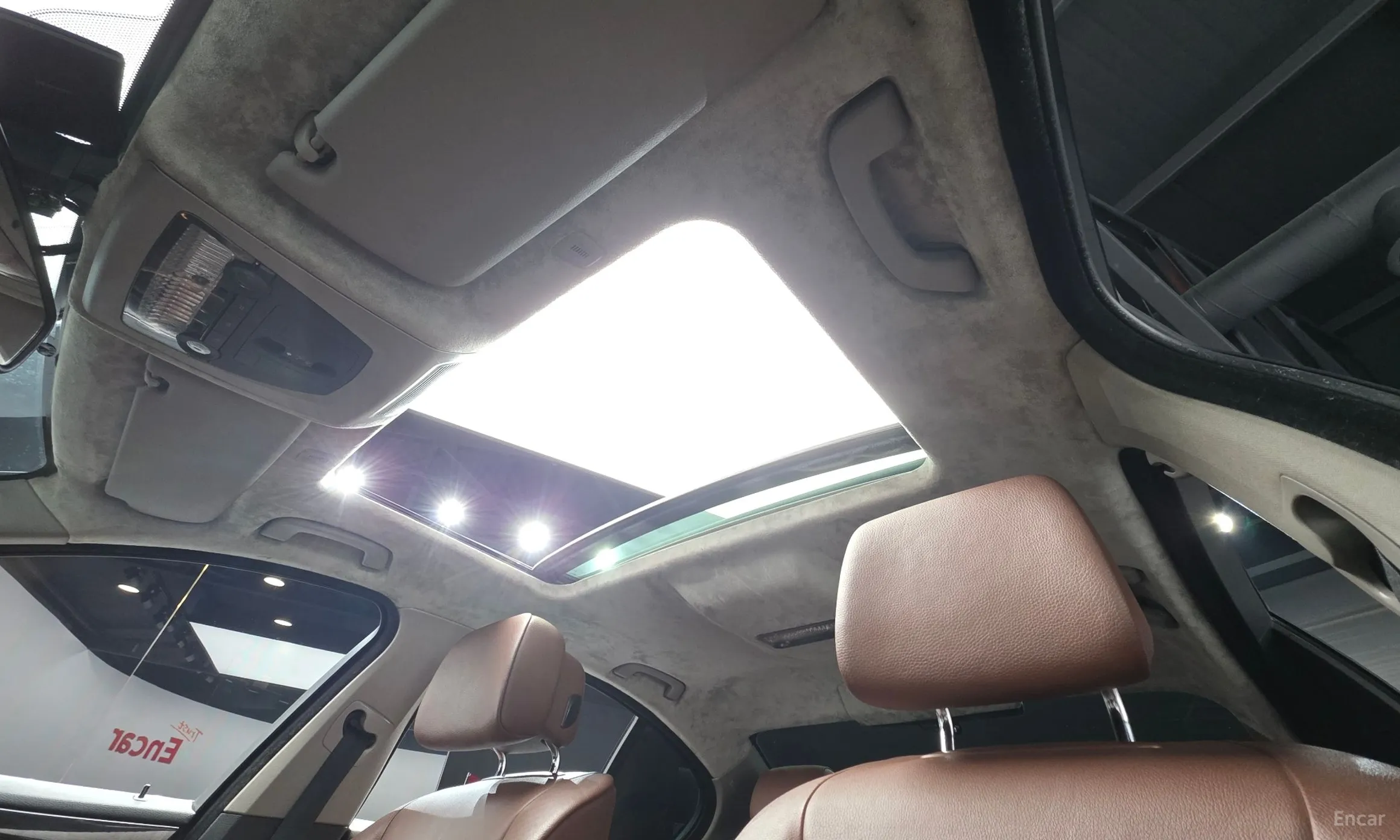 BMW 5 Series (F10) превью 12