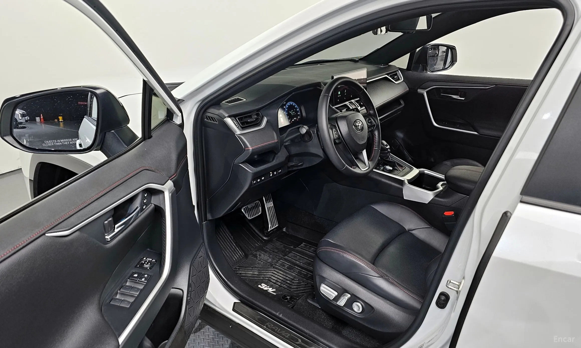 Toyota RAV4 5th Generation превью 10