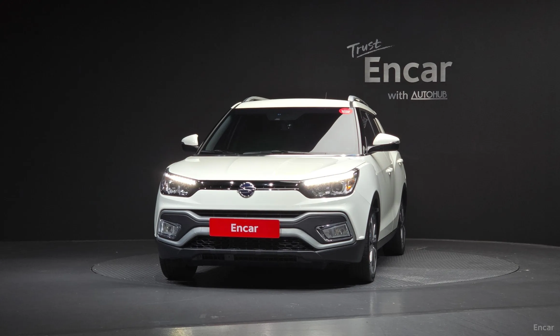 KG Mobility (SsangYong) Tivoli Air превью 3