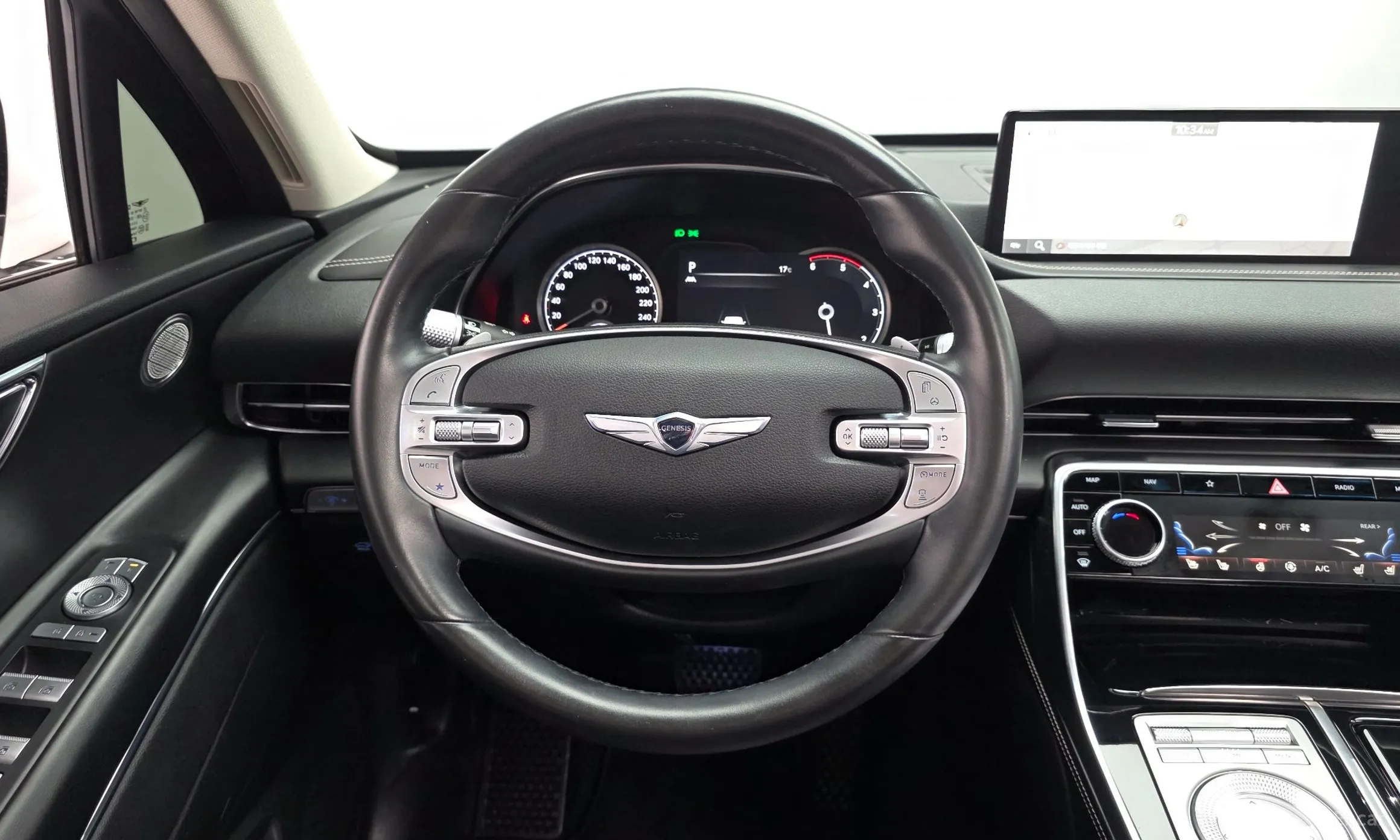 Genesis GV80 превью 13